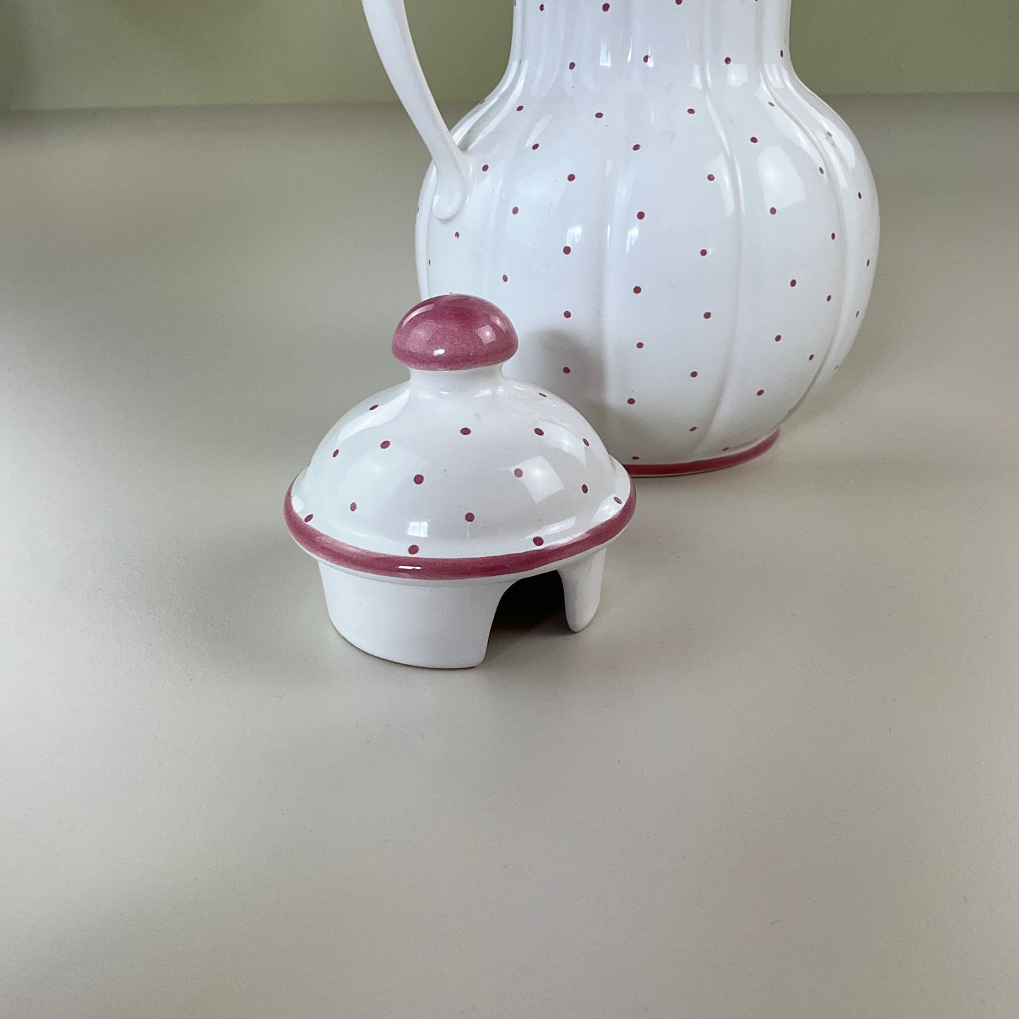 Gmundner Keramik Barock Krug Tupferl Rosa 22cm-Gmundner Keramik-olesstore-vintage-secondhand-shop-austria-österreich