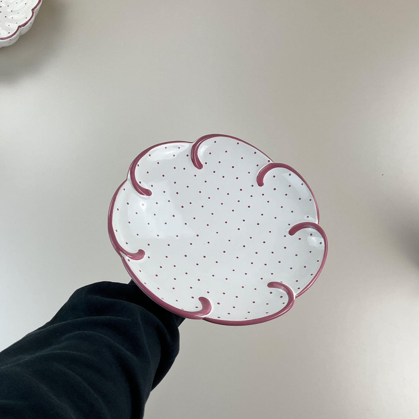 Gmundner Keramik geschwungene Wellen Schüssel Tupferl Rosa Ø27,5cm-Gmundner Keramik-olesstore-vintage-secondhand-shop-austria-österreich