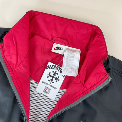 Nike 90s Swoosh leichte Jacke - Medium-NIKE-olesstore-vintage-secondhand-shop-austria-österreich