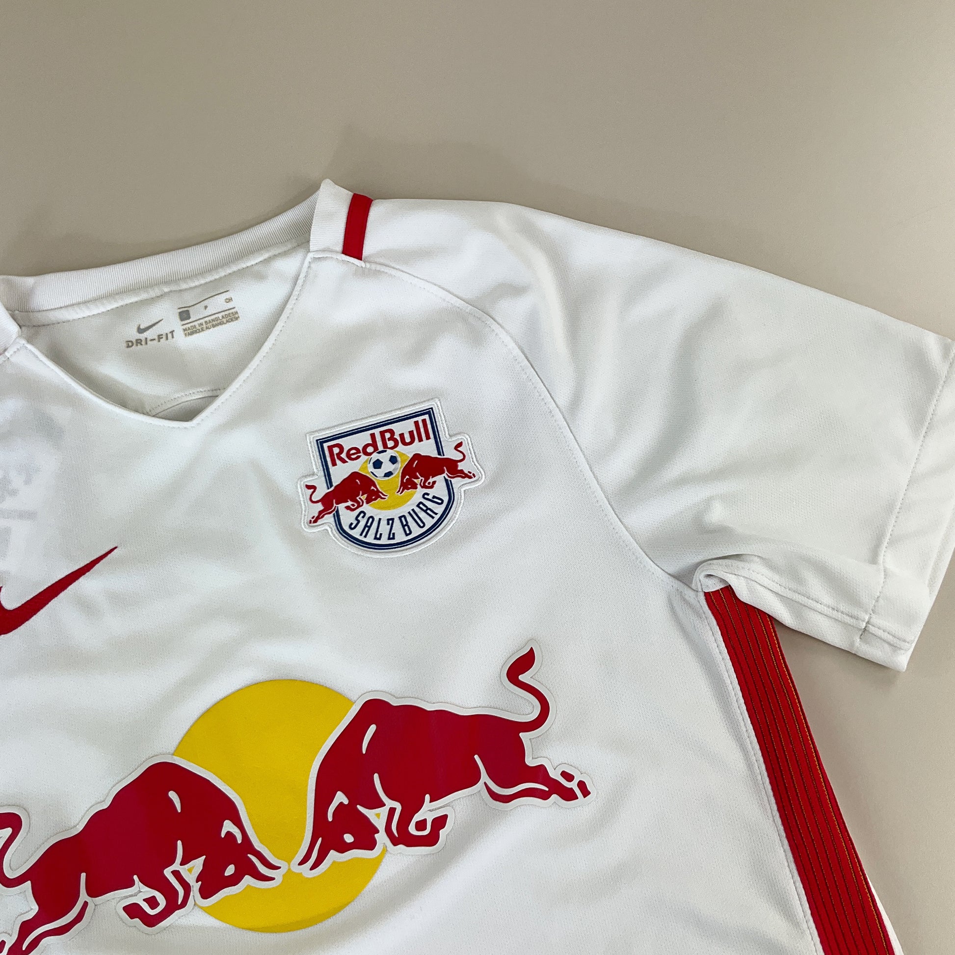 Nike Redbull Salzburg Trikot - Small-NIKE-olesstore-vintage-secondhand-shop-austria-österreich