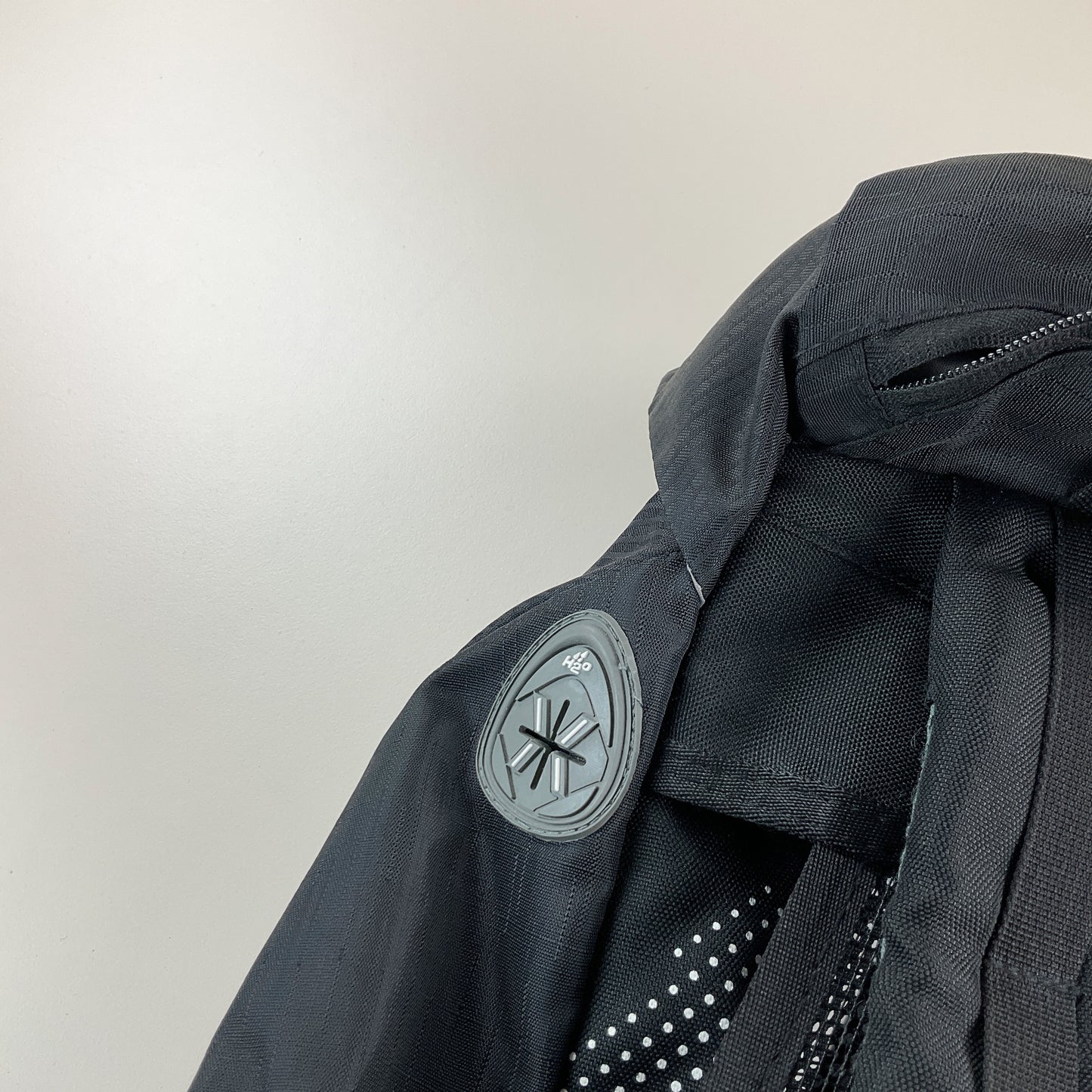 McKinley Air Zone 28 Outdoor Rucksack-MCKINLEY-olesstore-vintage-secondhand-shop-austria-österreich