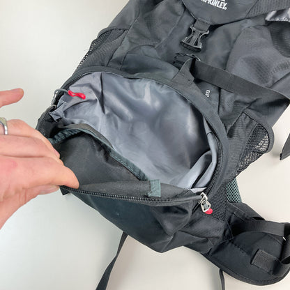McKinley Air Zone 28 Outdoor Rucksack-MCKINLEY-olesstore-vintage-secondhand-shop-austria-österreich