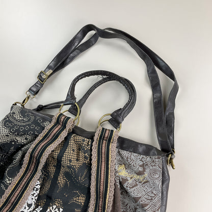 Desigual Umhängetasche-DESIGUAL-olesstore-vintage-secondhand-shop-austria-österreich