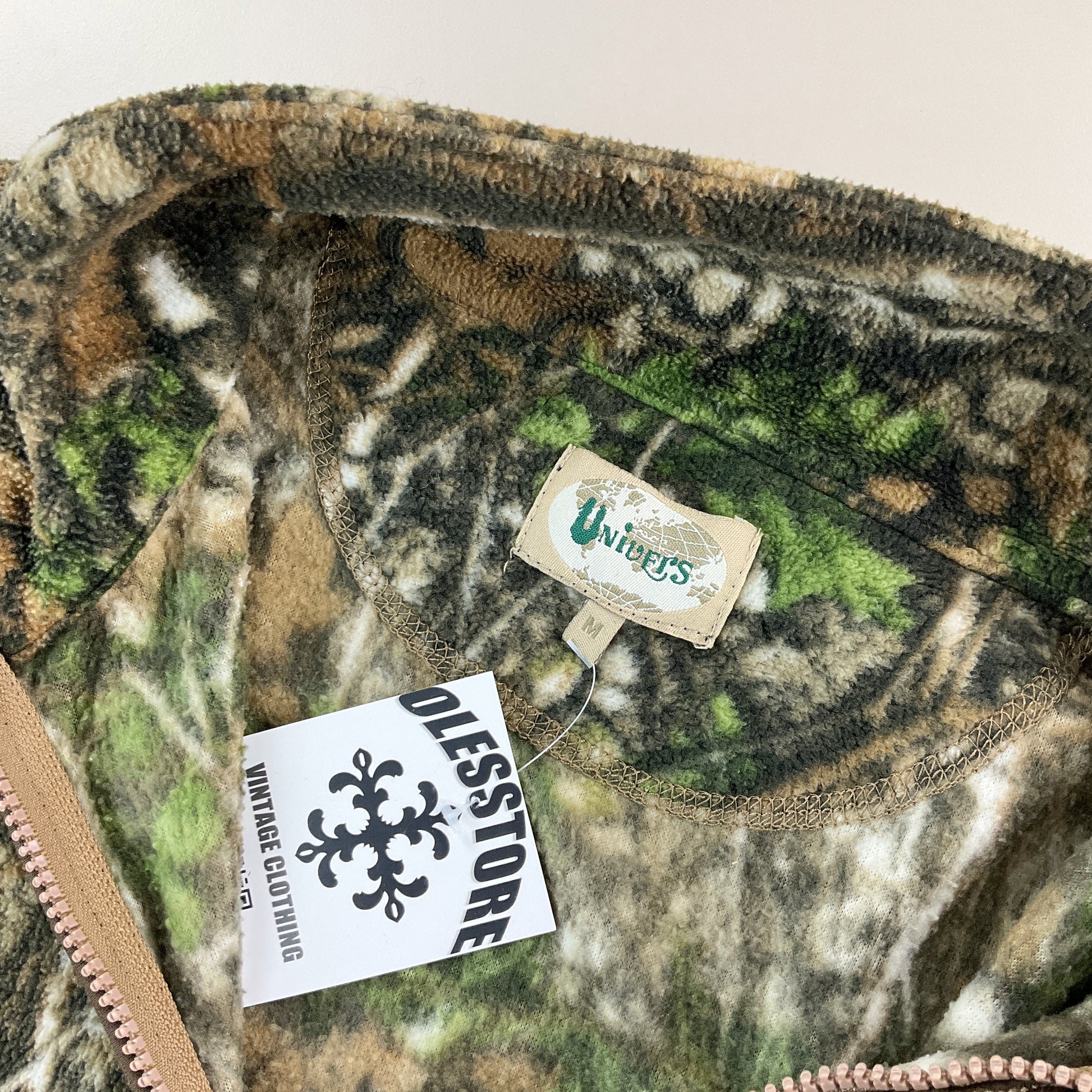 Real Tree Fleece Jacke - Medium-Univers-olesstore-vintage-secondhand-shop-austria-österreich