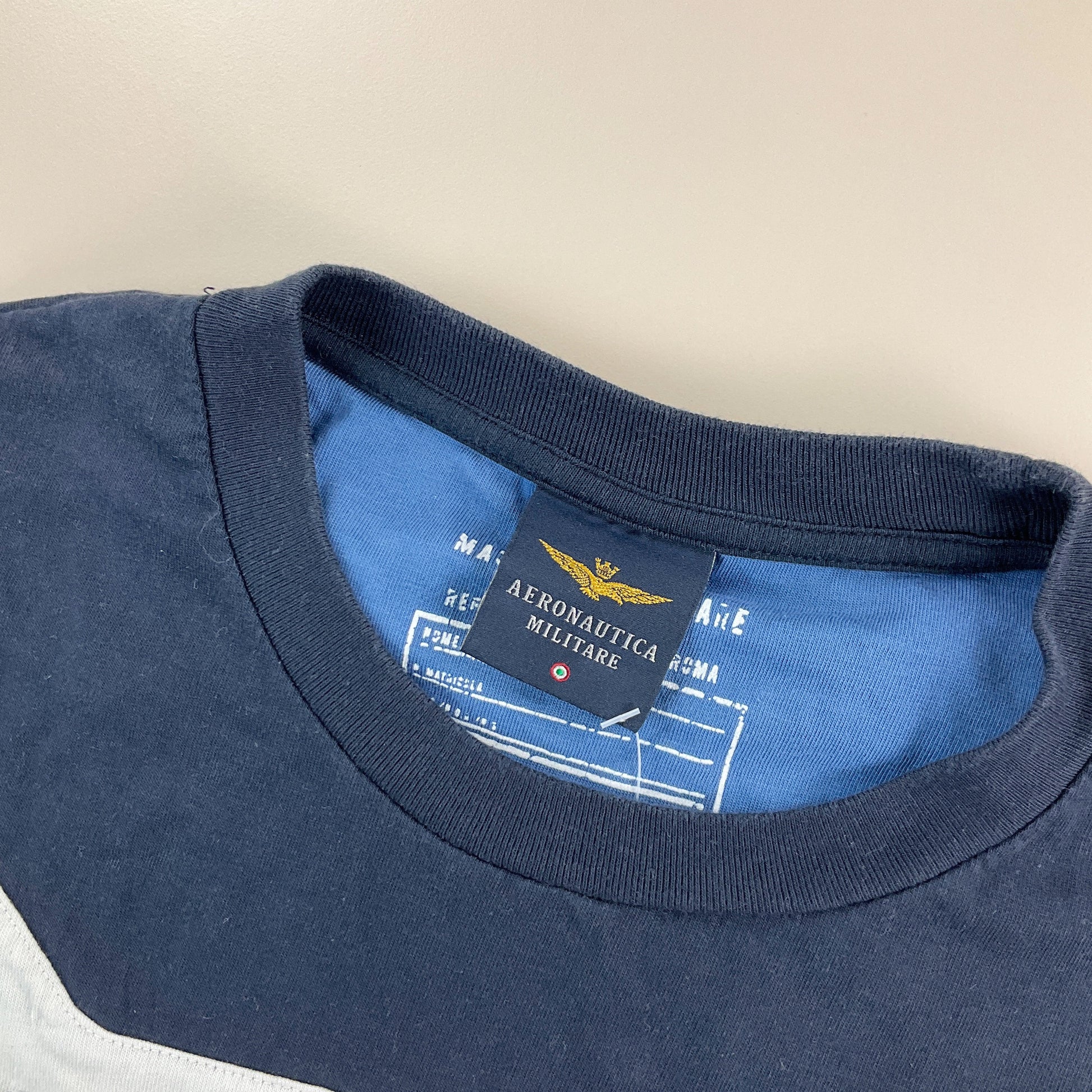 Aeronautica Millitare T-Shirt - Large-AERONAUTICA-olesstore-vintage-secondhand-shop-austria-österreich