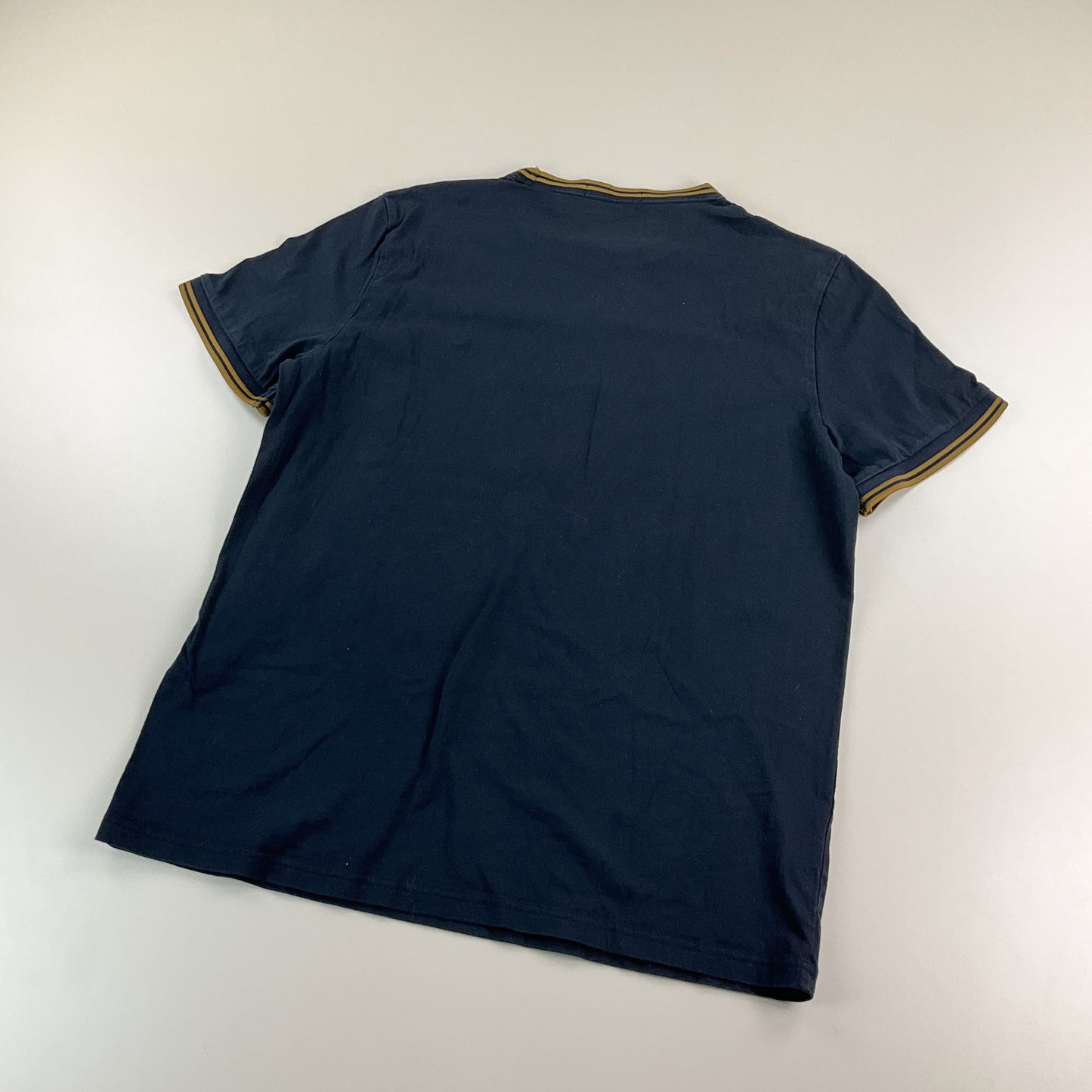 Fred Perry Basic T-Shirt - XL-FRED PERRY-olesstore-vintage-secondhand-shop-austria-österreich