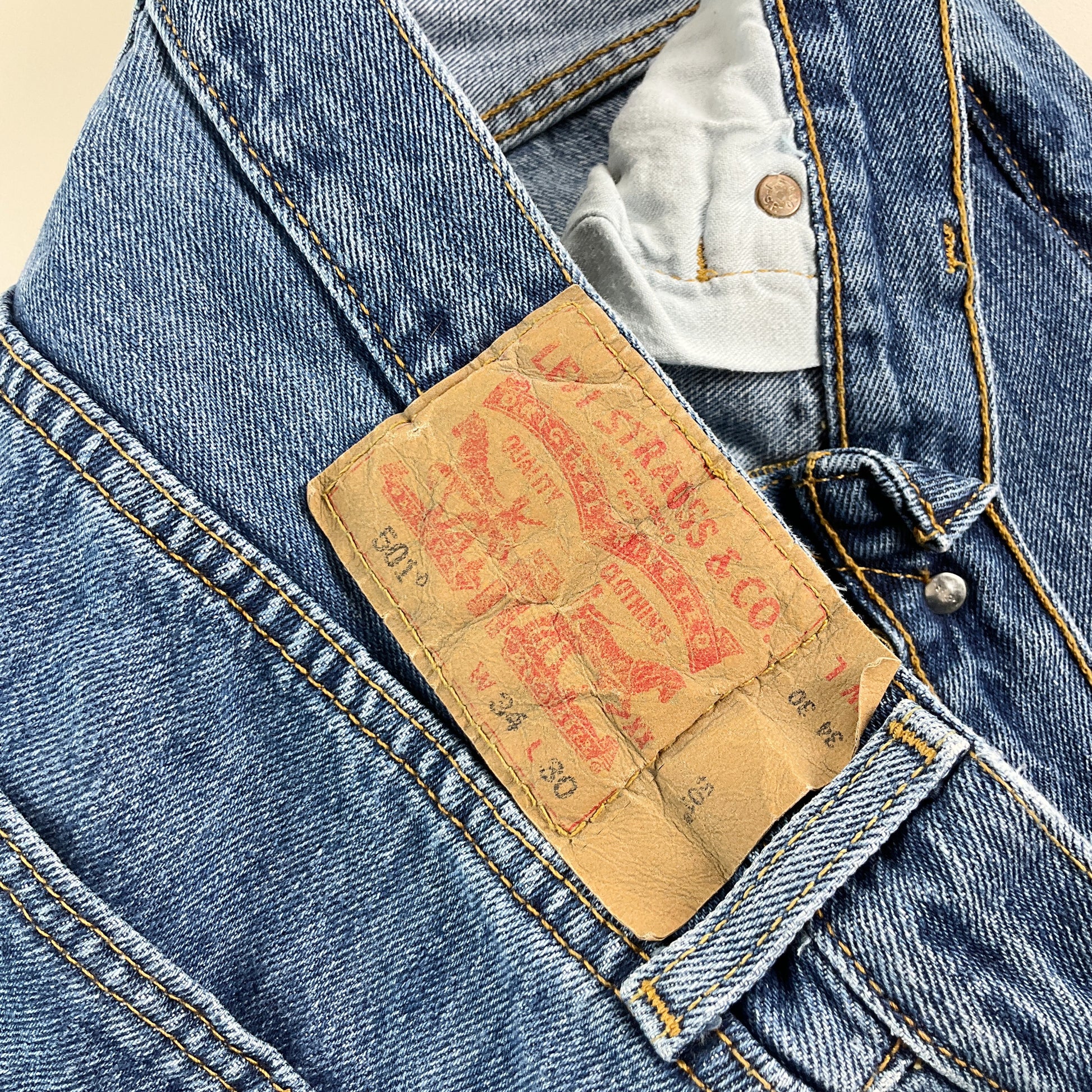 Levis 501 Lot Denim Jeans - W34 L30-LEVI'S-olesstore-vintage-secondhand-shop-austria-österreich