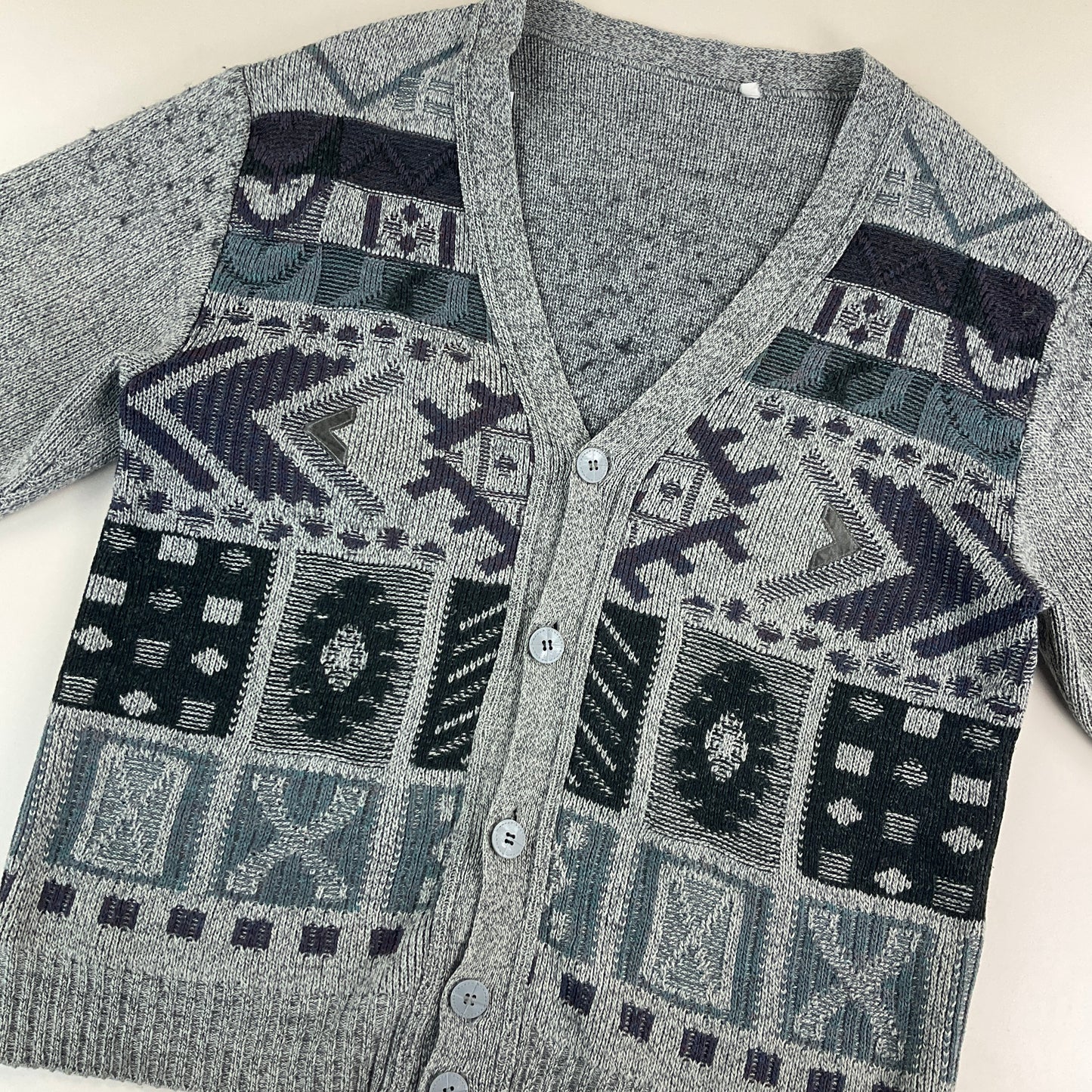 Abstract 90s Cardigan - Medium fit-NO NAME-olesstore-vintage-secondhand-shop-austria-österreich