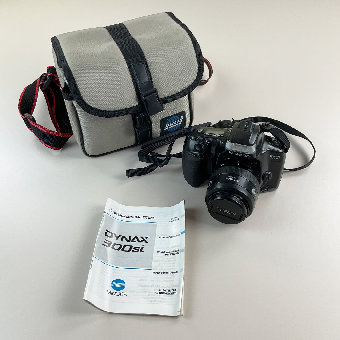 Minolta Dynax 300si - 35mm Spiegelreflexkamera-OLESSTORE-olesstore-vintage-secondhand-shop-austria-österreich