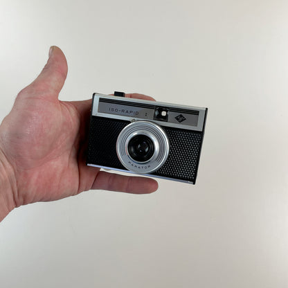Agfa Iso-Rapid 1 1960s Parator Kamera mit Tasche-OLESSTORE-olesstore-vintage-secondhand-shop-austria-österreich