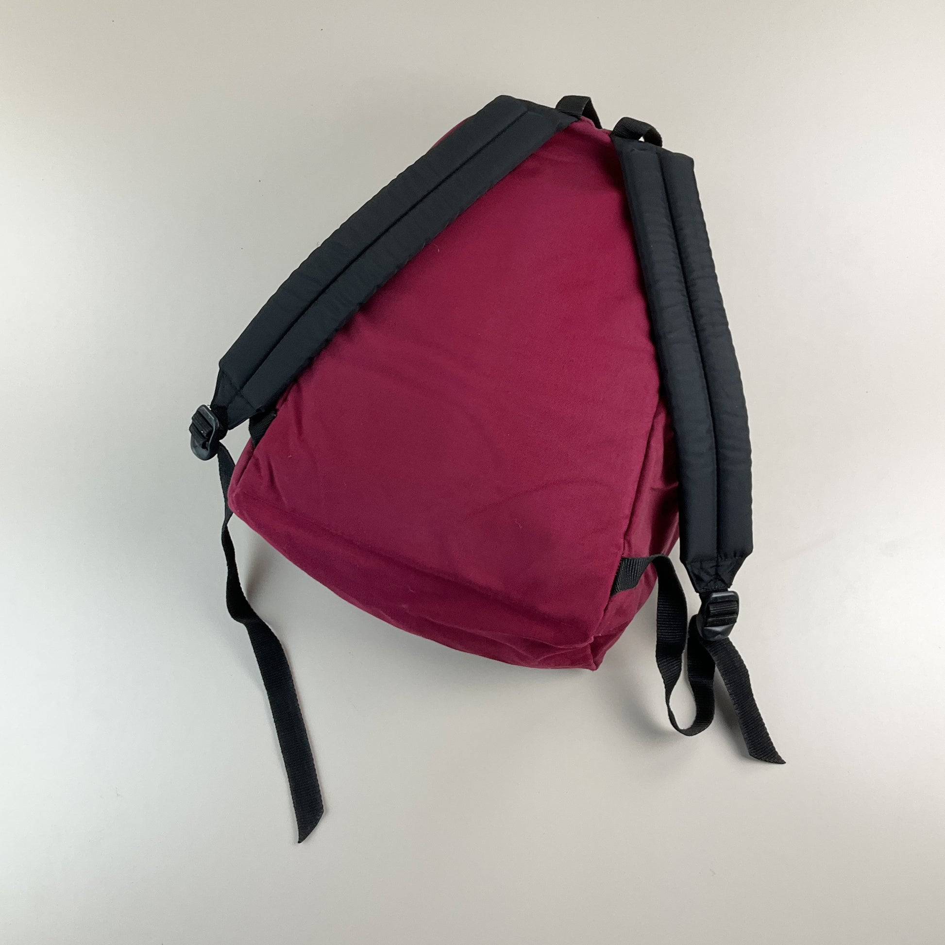 Eastpak Basic Rucksack-EASTPAK-olesstore-vintage-secondhand-shop-austria-österreich
