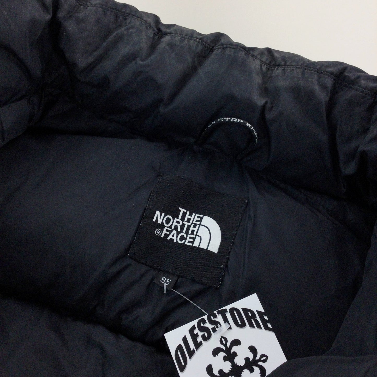 The North Face Nuptse Puffer Jacket - Medium-olesstore-vintage-secondhand-shop-austria-österreich