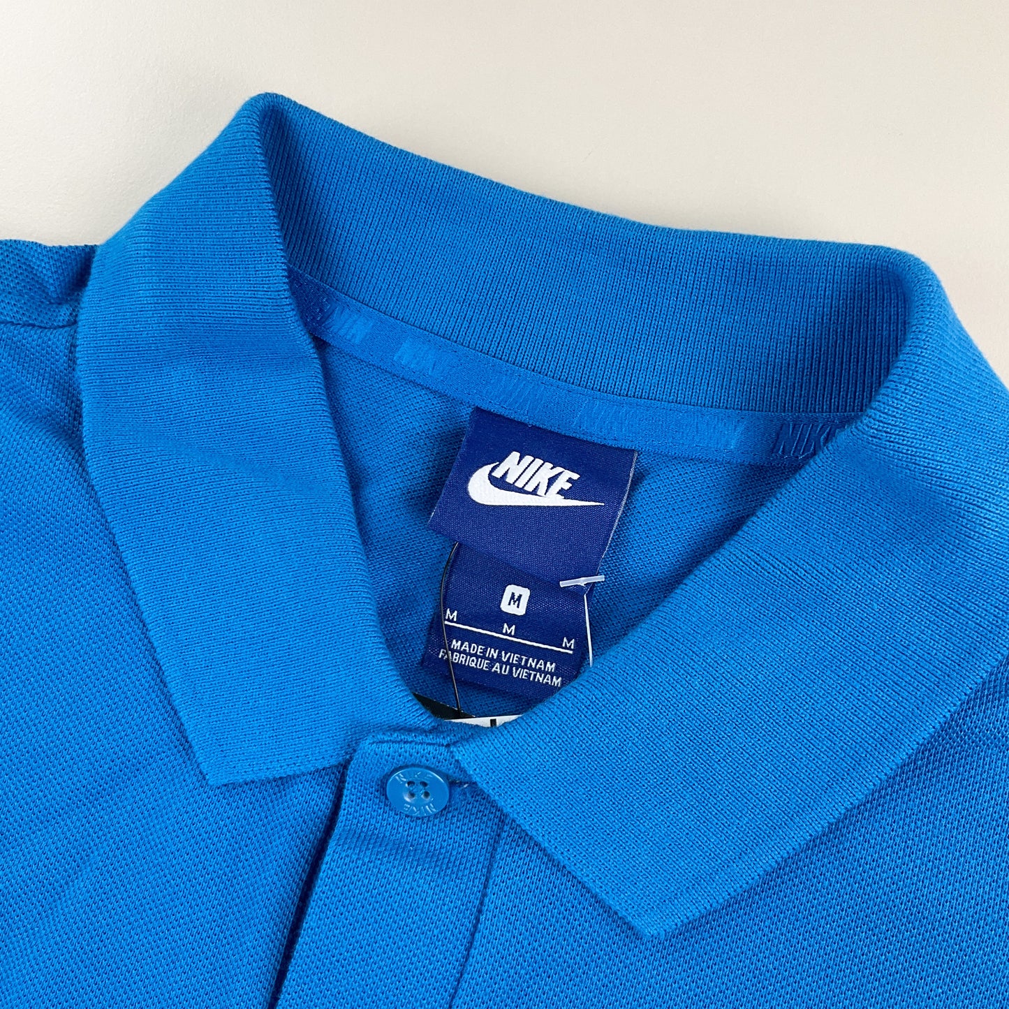 Nike Swoosh Polo Shirt - Medium DS-NIKE-olesstore-vintage-secondhand-shop-austria-österreich
