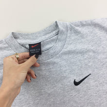 Load image into Gallery viewer, Nike Swoosh 90s T-Shirt - XS-NIKE-olesstore-vintage-secondhand-shop-austria-österreich
