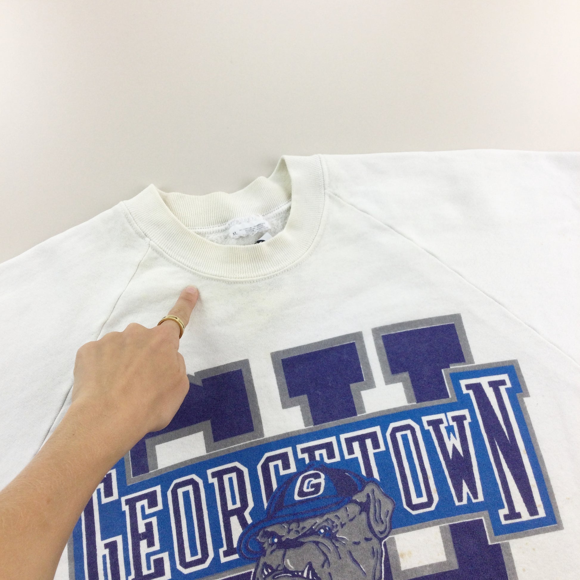 Georgetown Hoyas 90s Sweatshirt - XL-Georgetown University-olesstore-vintage-secondhand-shop-austria-österreich