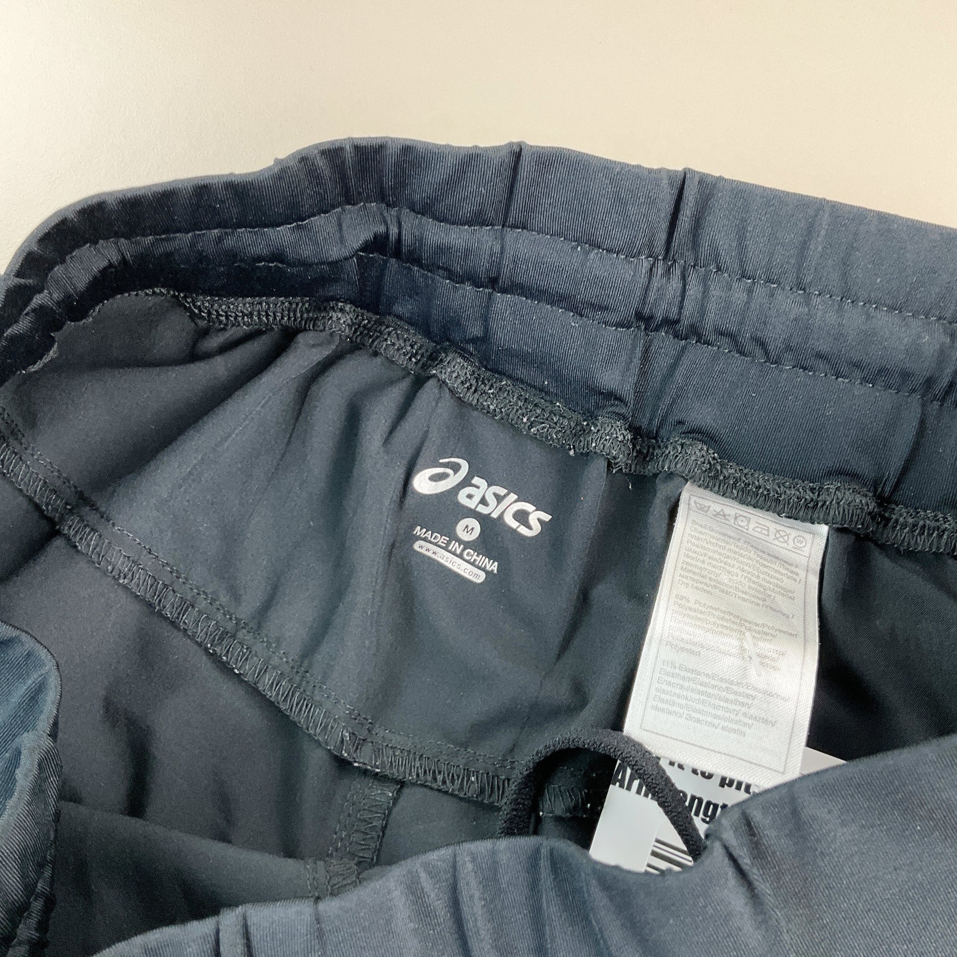 Asics Motiondry Run Sport kurze Hose - Medium-ASICS-olesstore-vintage-secondhand-shop-austria-österreich