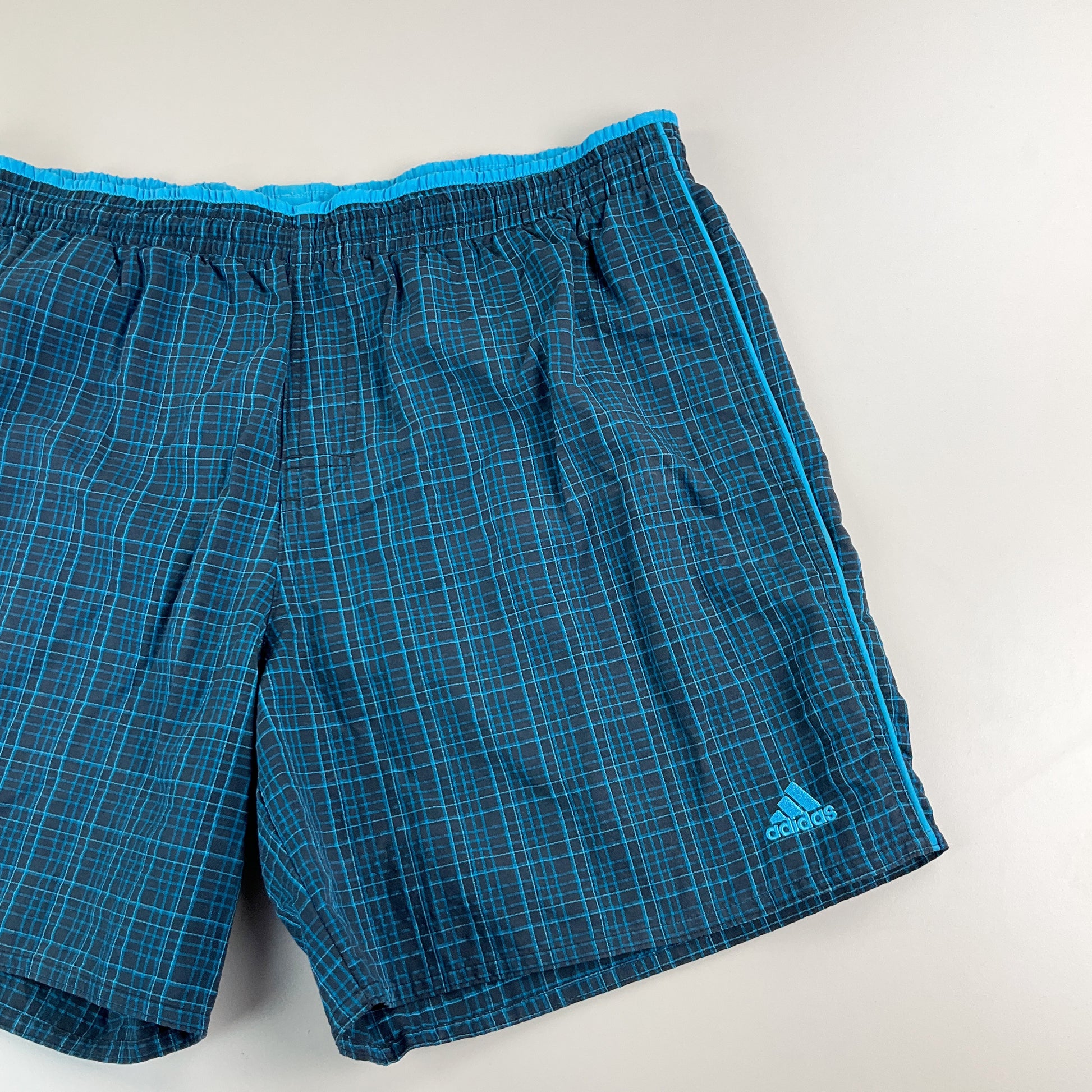 Adidas kurze Badehose - Medium-ADIDAS-olesstore-vintage-secondhand-shop-austria-österreich
