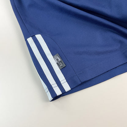 Adidas 00s kurze Sporthose - Medium-ADIDAS-olesstore-vintage-secondhand-shop-austria-österreich
