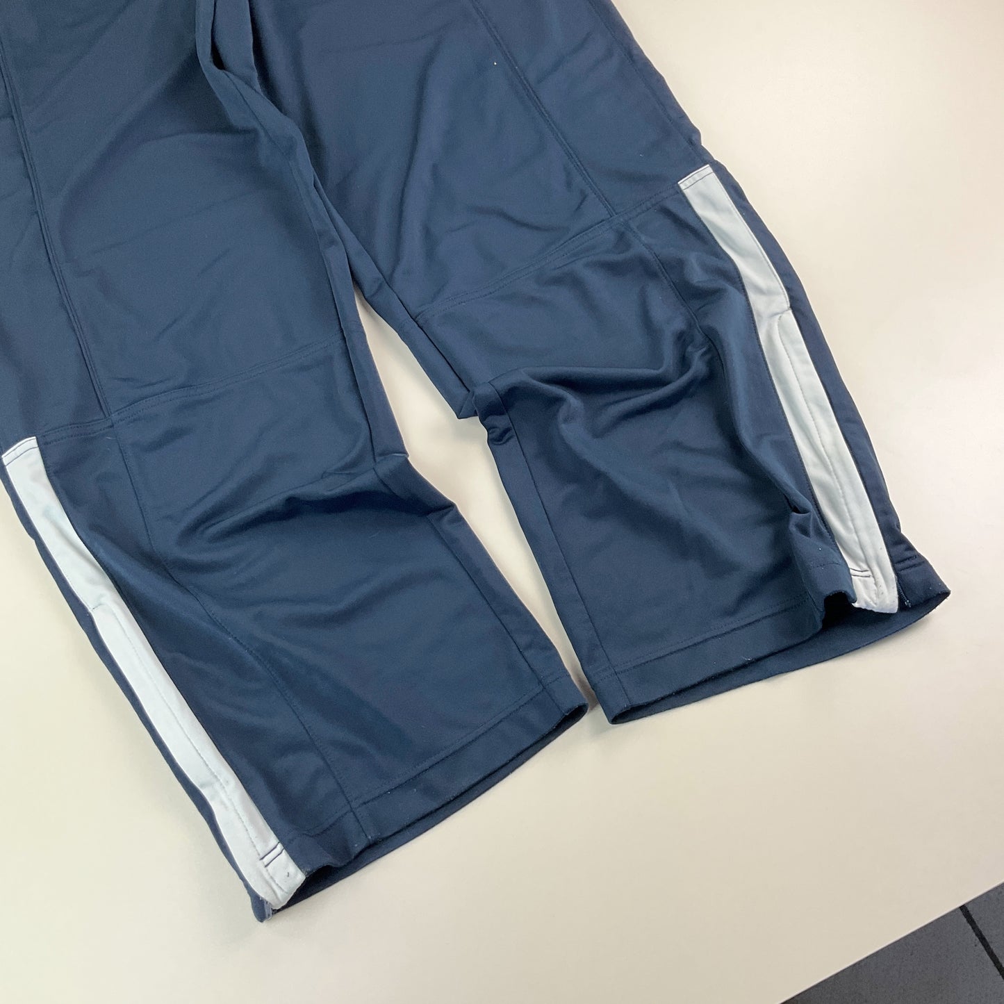 Nike 00s Swoosh Jogginghose - XXL-NIKE-olesstore-vintage-secondhand-shop-austria-österreich