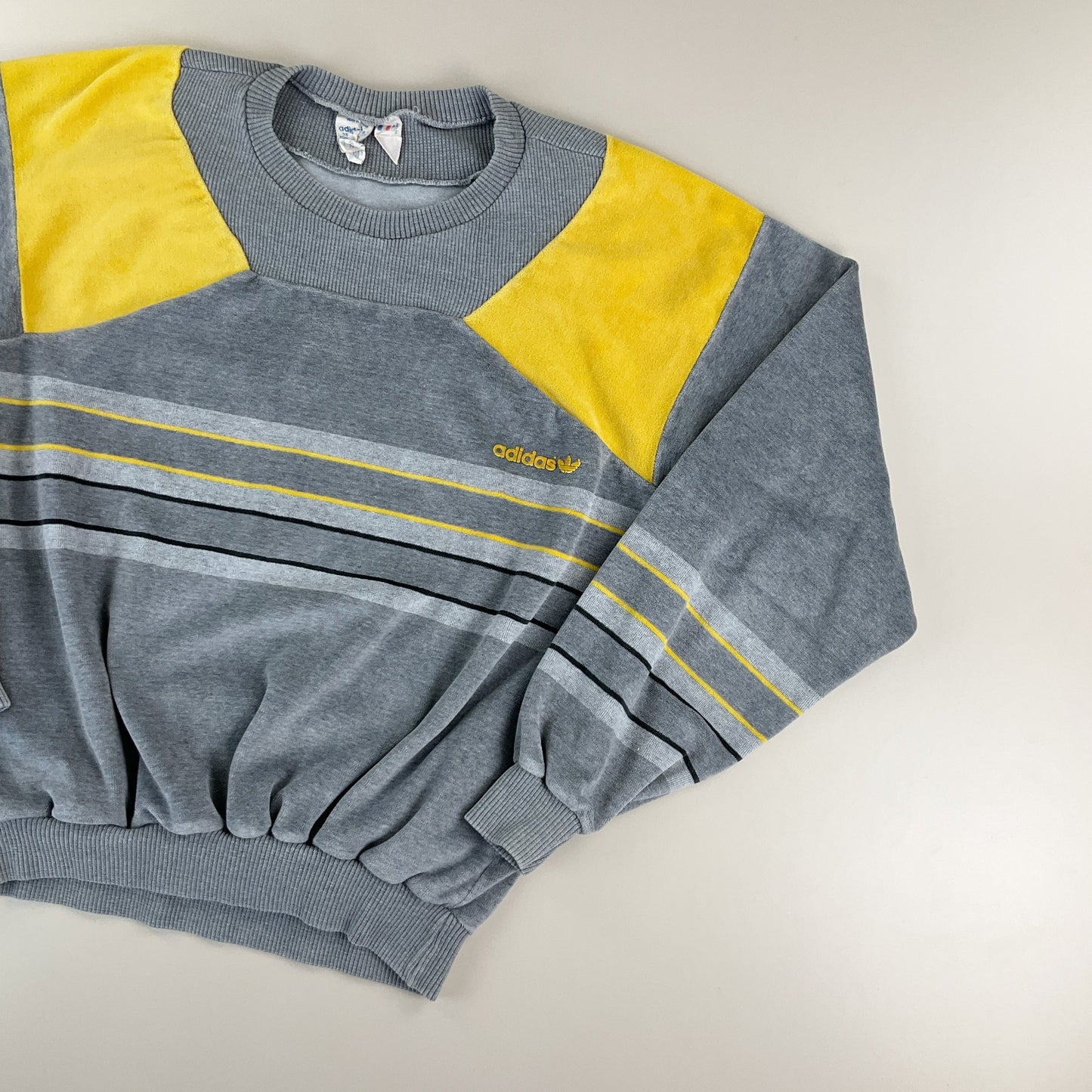 Adidas 70s Vintage Sweatshirt Grau - Damen/S Rückansicht