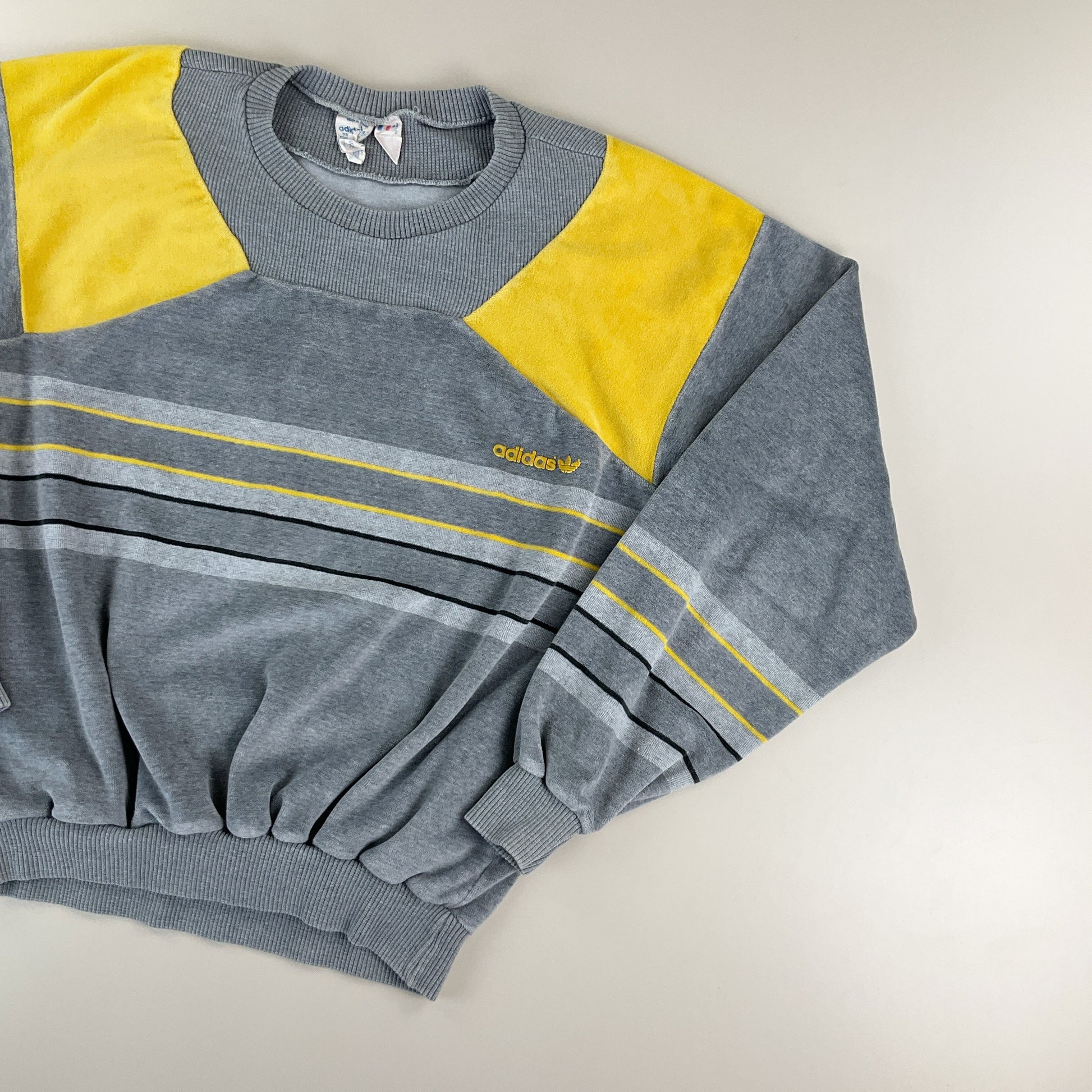 Adidas 70s Vintage Sweatshirt Grau - Damen/S Rückansicht