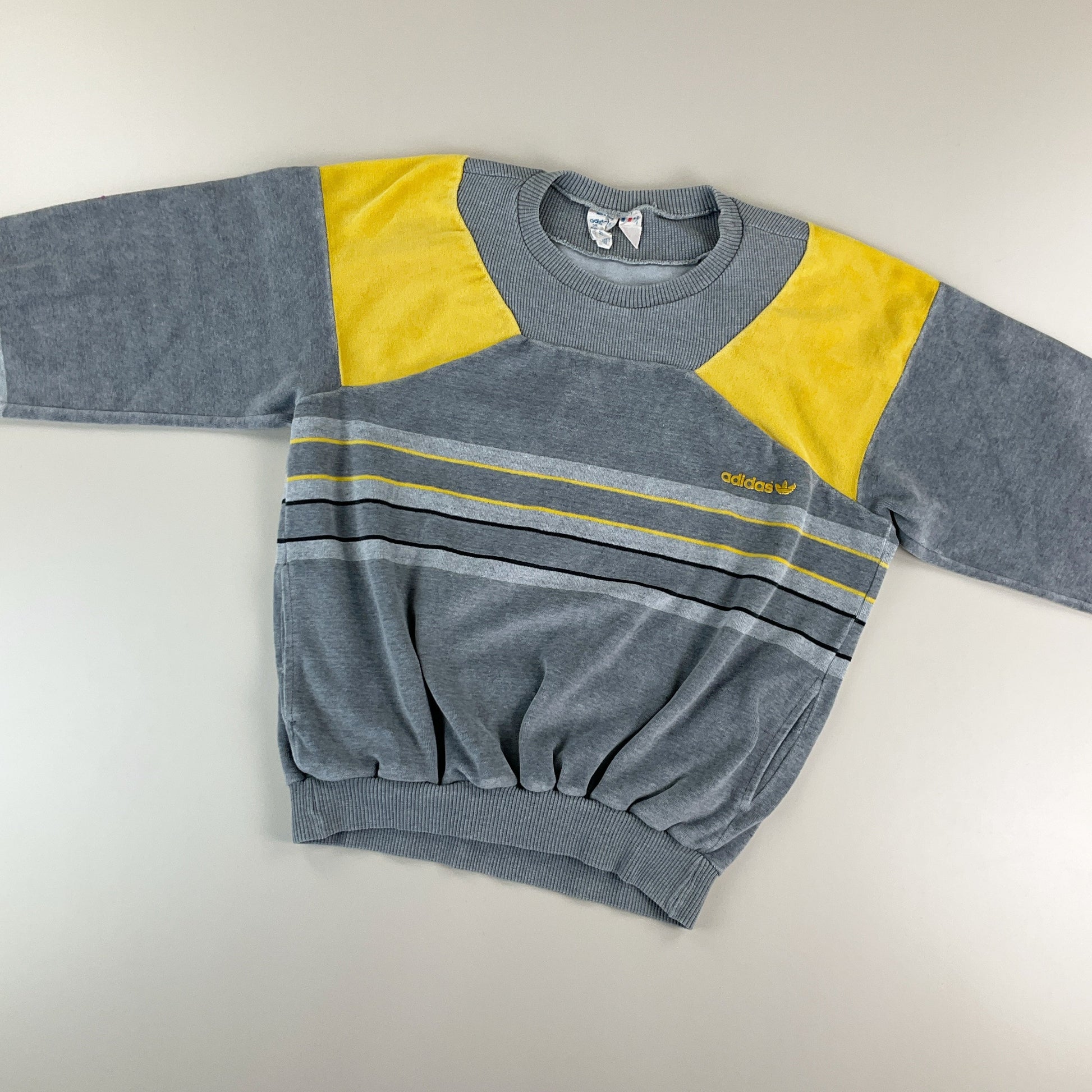 Adidas 70s Vintage Sweatshirt Grau - Damen/S Detailansicht 1