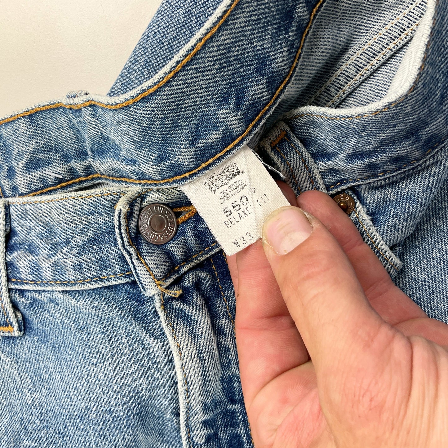 Levi's 550 Relaxed Fit 90s Jeans Hellblau - W33 L32 Detailansicht 5