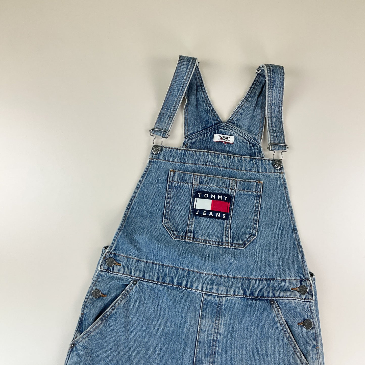 Tommy Jeans Denim Latzhose - W29 L30 Rückansicht