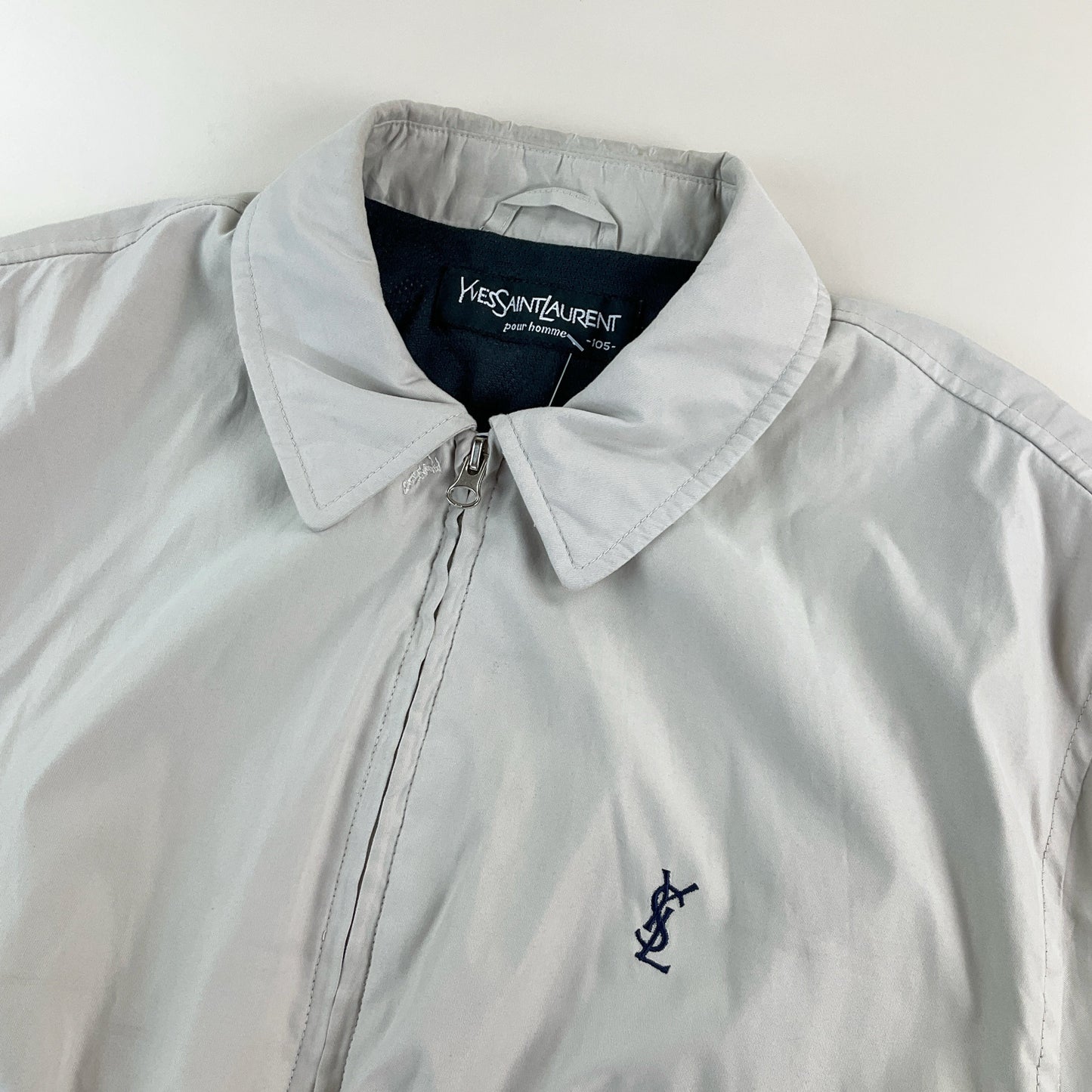 Yves Saint Laurent Crop Jacke - Damen/S Detailansicht Logo
