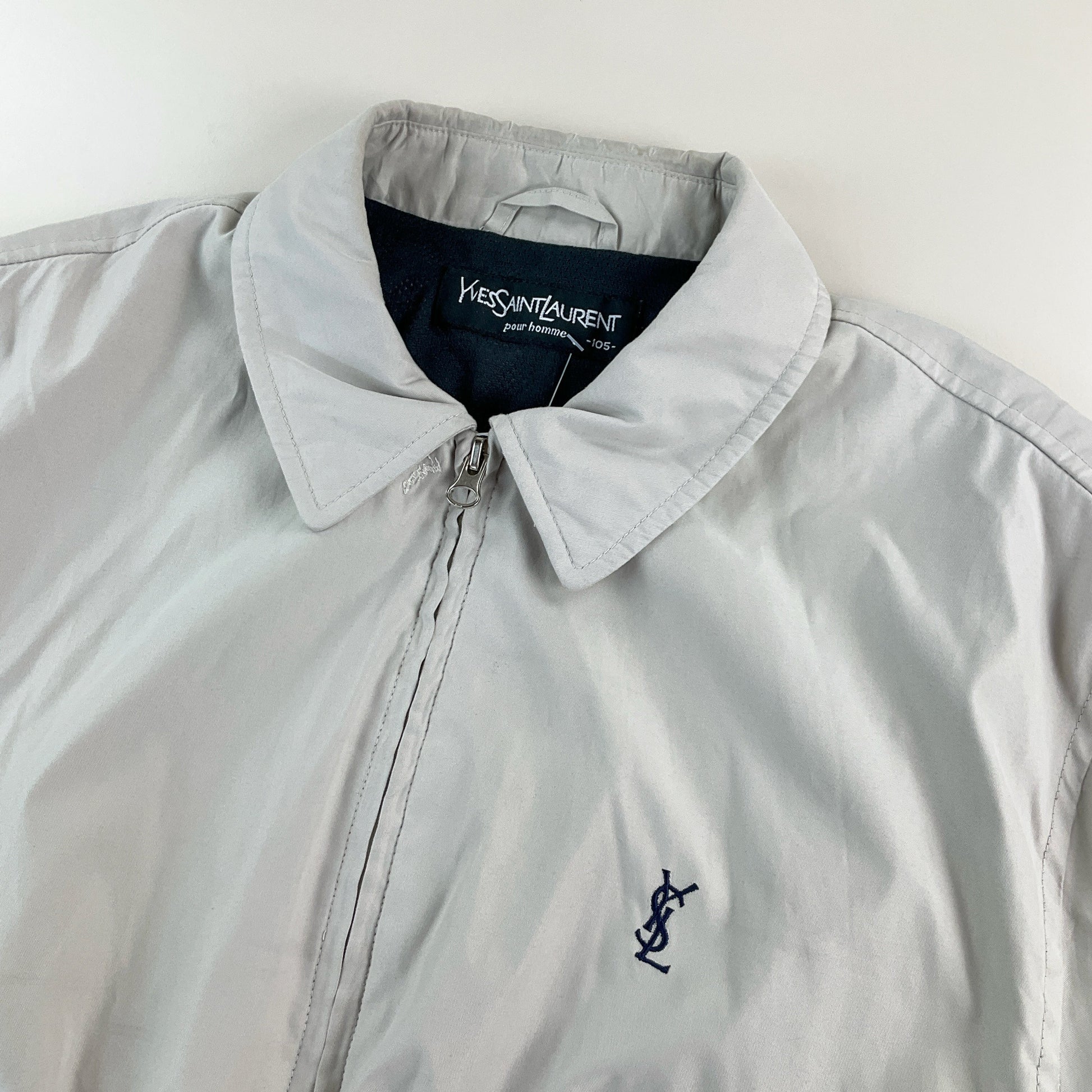 Yves Saint Laurent Crop Jacke - Damen/S Detailansicht Logo