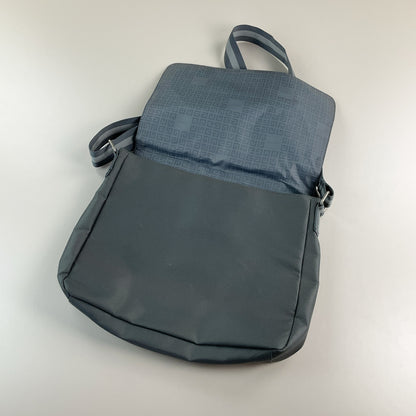 Givenchy Parfums Tasche Grau - Detailansicht