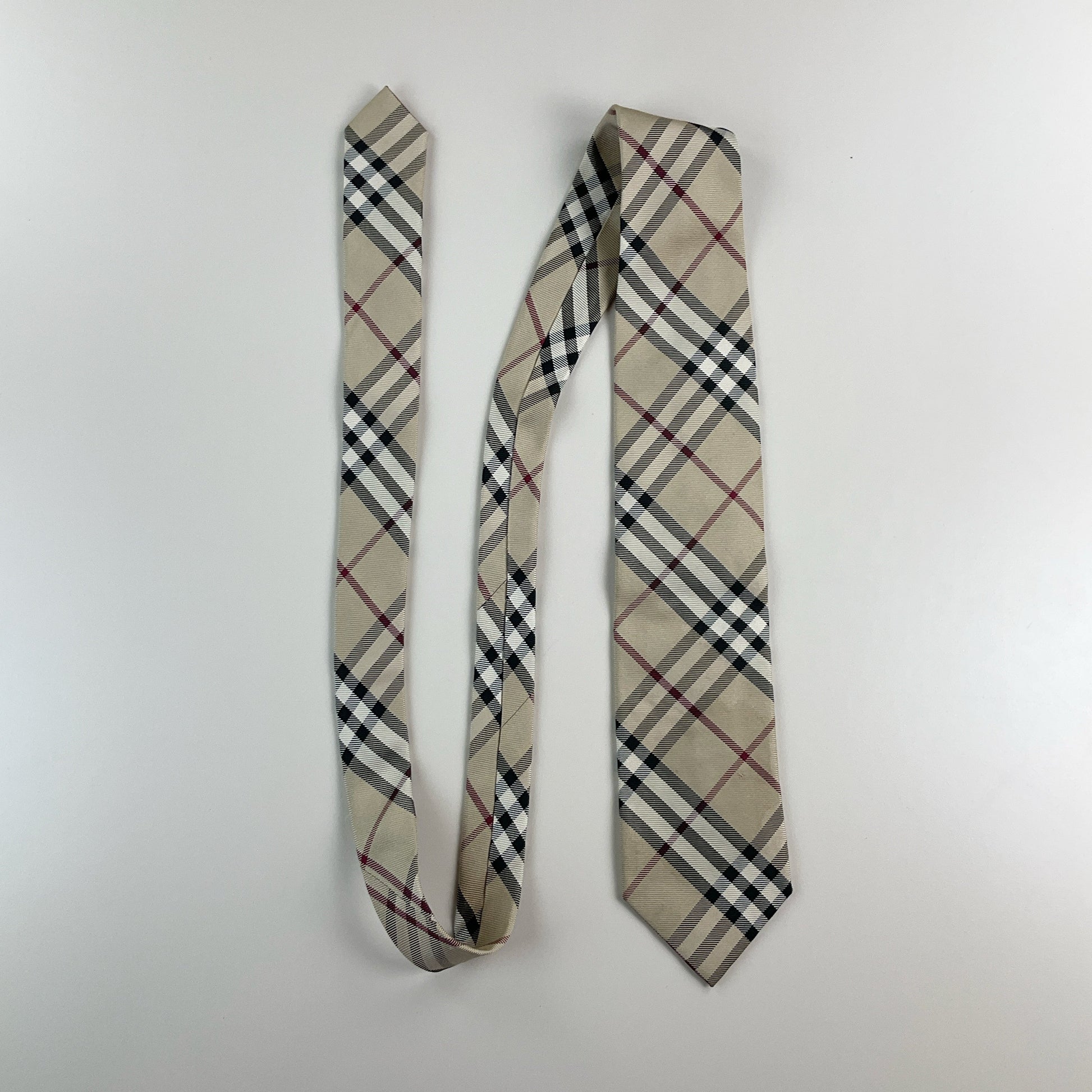 Burberry Nova Check Krawatte Beige - Gesamtansicht