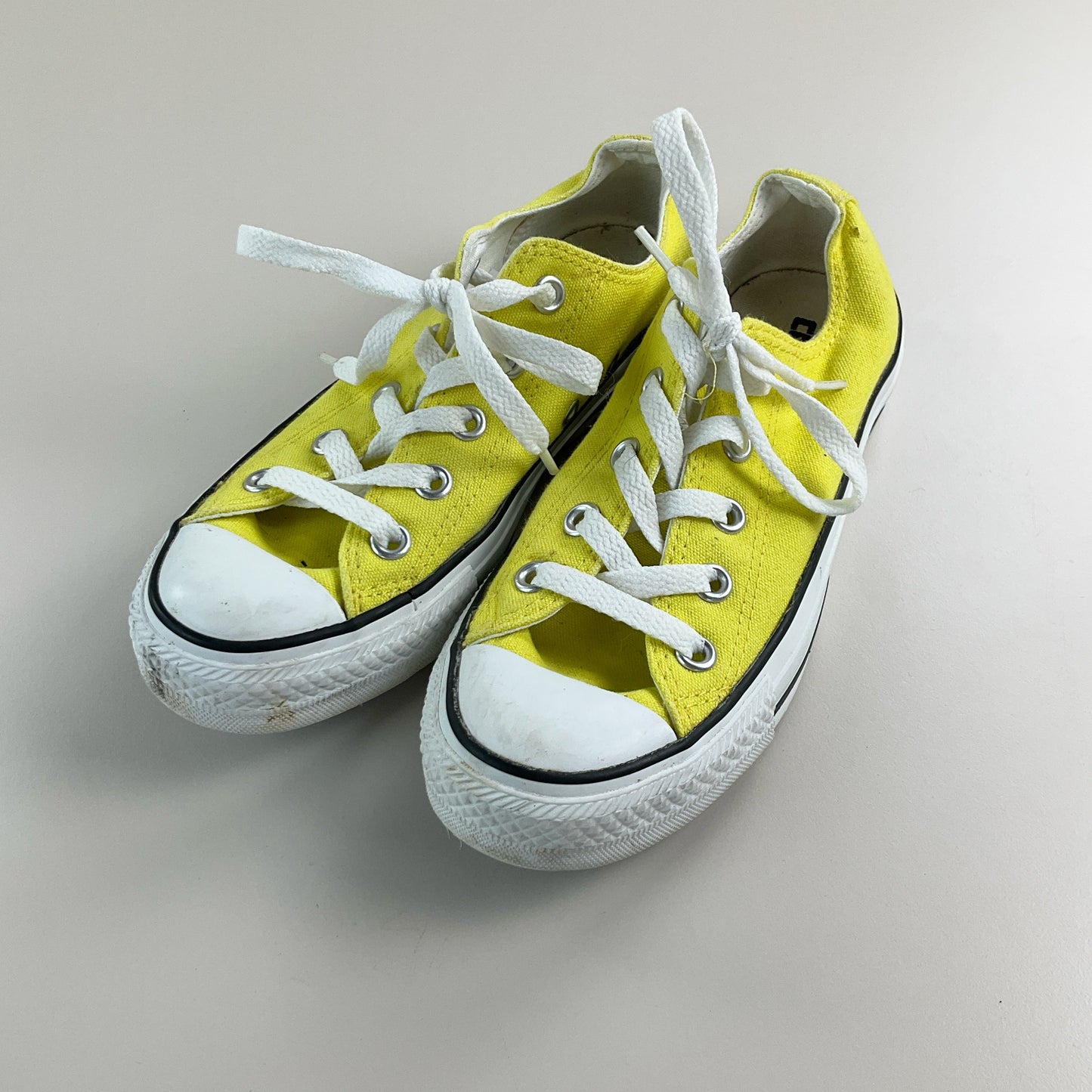 Converse All Star Low Gelb - EU 36 Vorderansicht