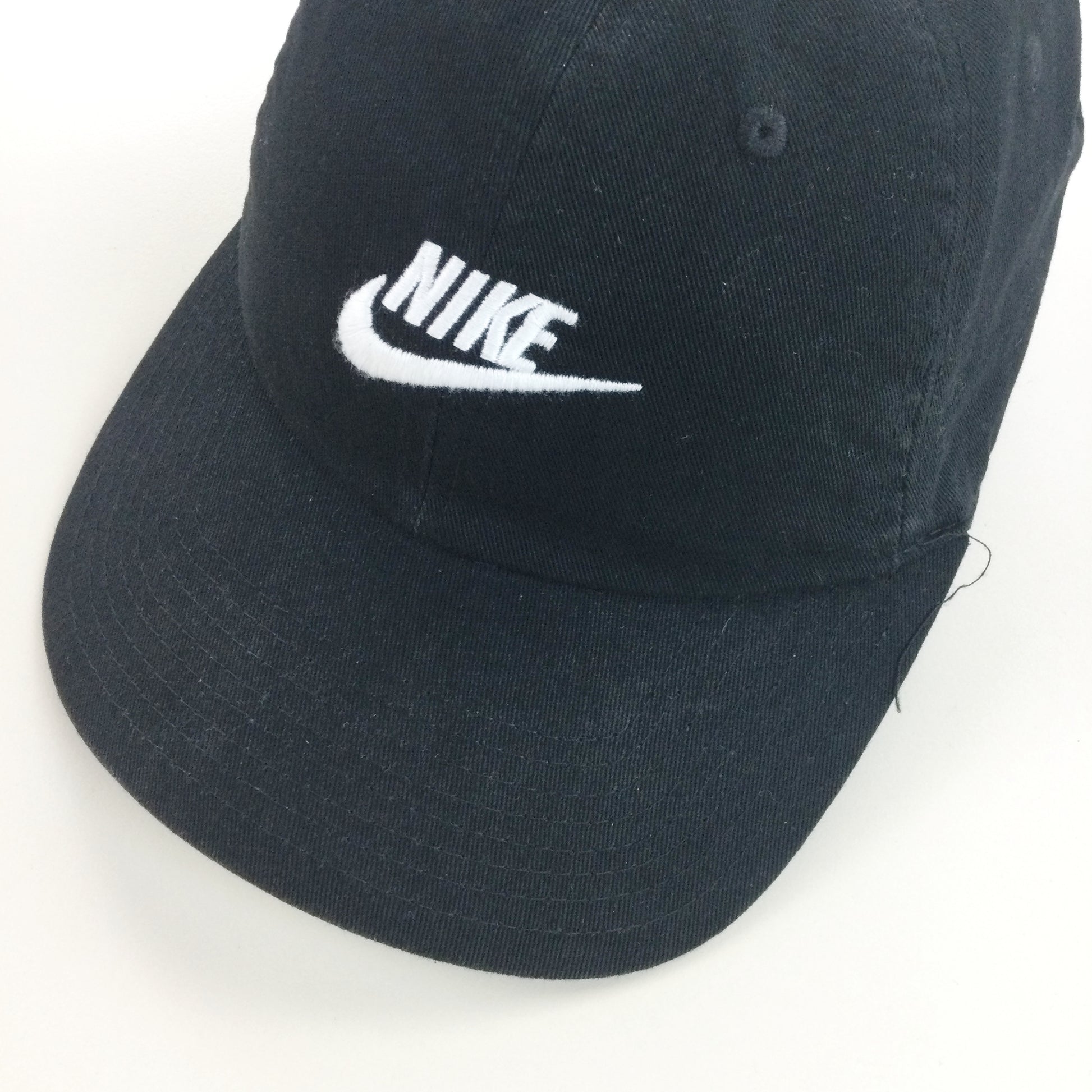 Nike Cap-NIKE-olesstore-vintage-secondhand-shop-austria-österreich