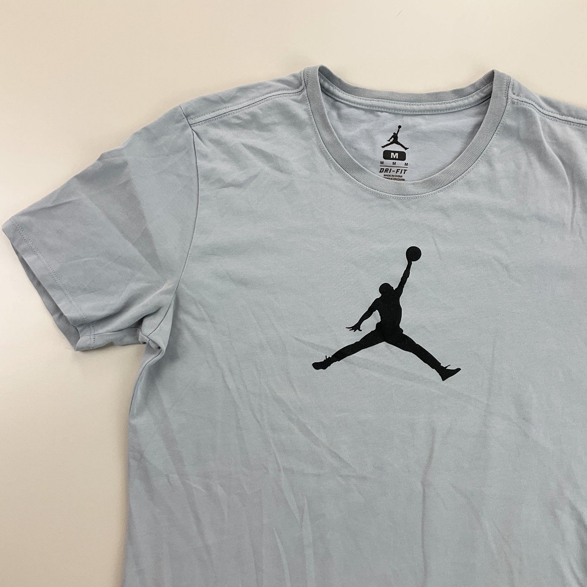 Jordan T-Shirt - Medium-JORDAN-olesstore-vintage-secondhand-shop-austria-österreich