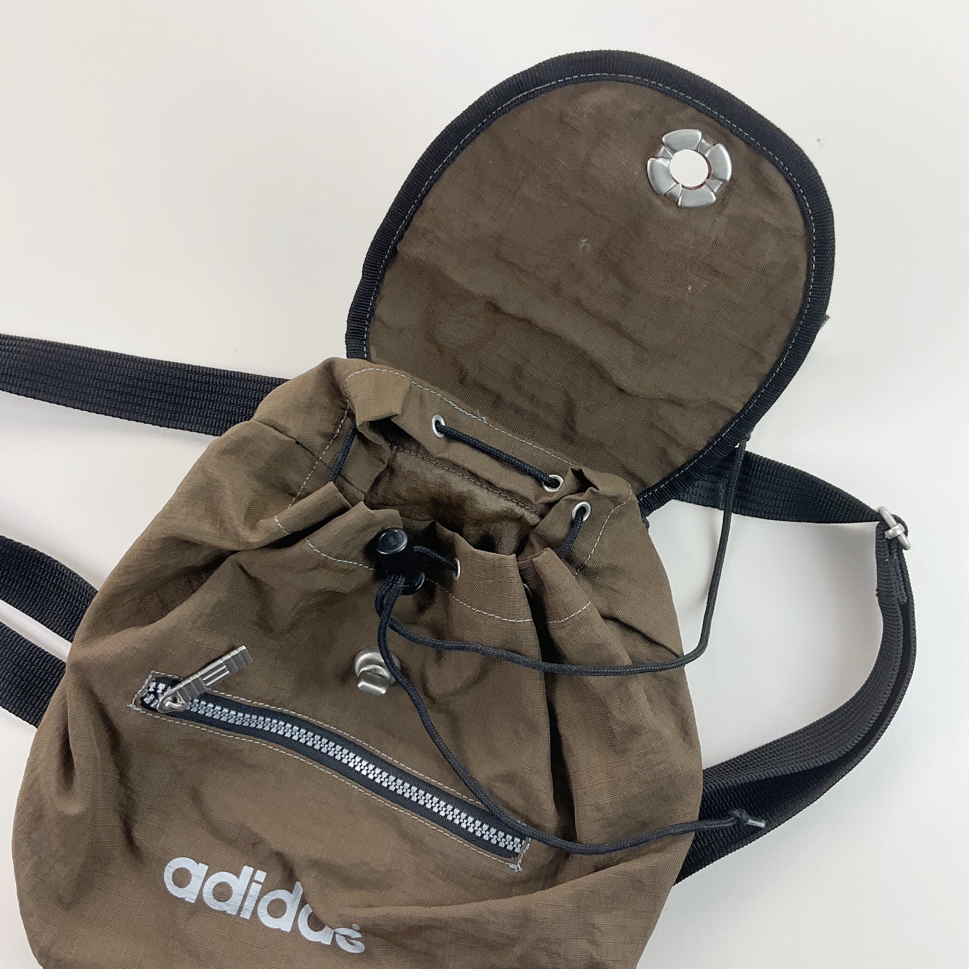 Adidas 90s Rucksack-Adidas-olesstore-vintage-secondhand-shop-austria-österreich