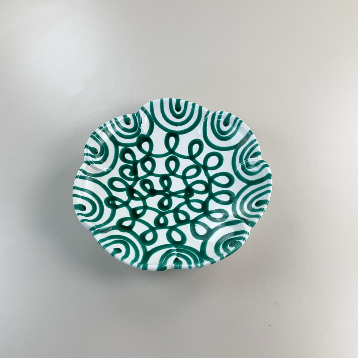Gmundner Keramik geschwungene Wellen Schüssel Grüngeflammt Ø27,5cm-Gmundner Keramik-olesstore-vintage-secondhand-shop-austria-österreich