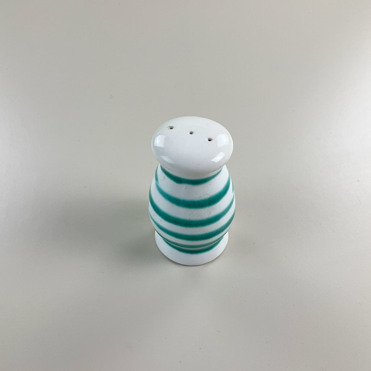 Gmundner Keramik Pfefferstreuer Grüngeflammt ca. 8cm-Gmundner Keramik-olesstore-vintage-secondhand-shop-austria-österreich