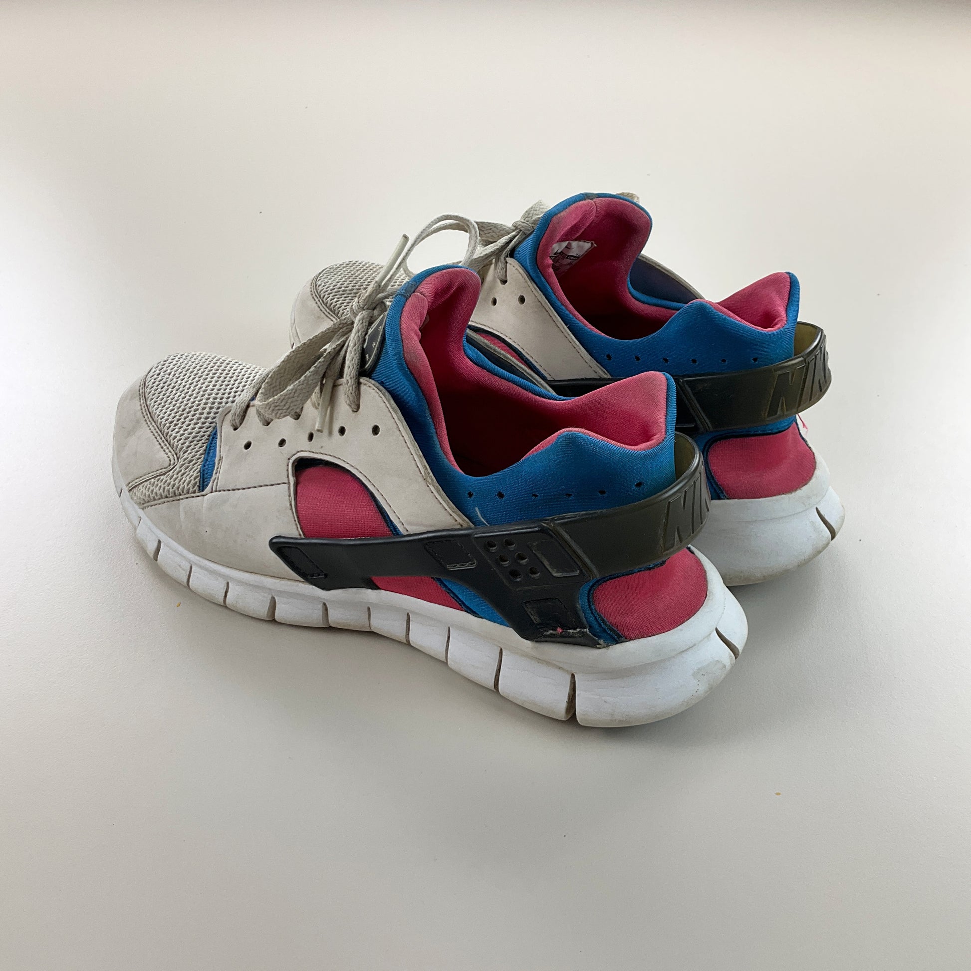 Nike Hurricanes Sneaker - EU 44-NIKE-olesstore-vintage-secondhand-shop-austria-österreich