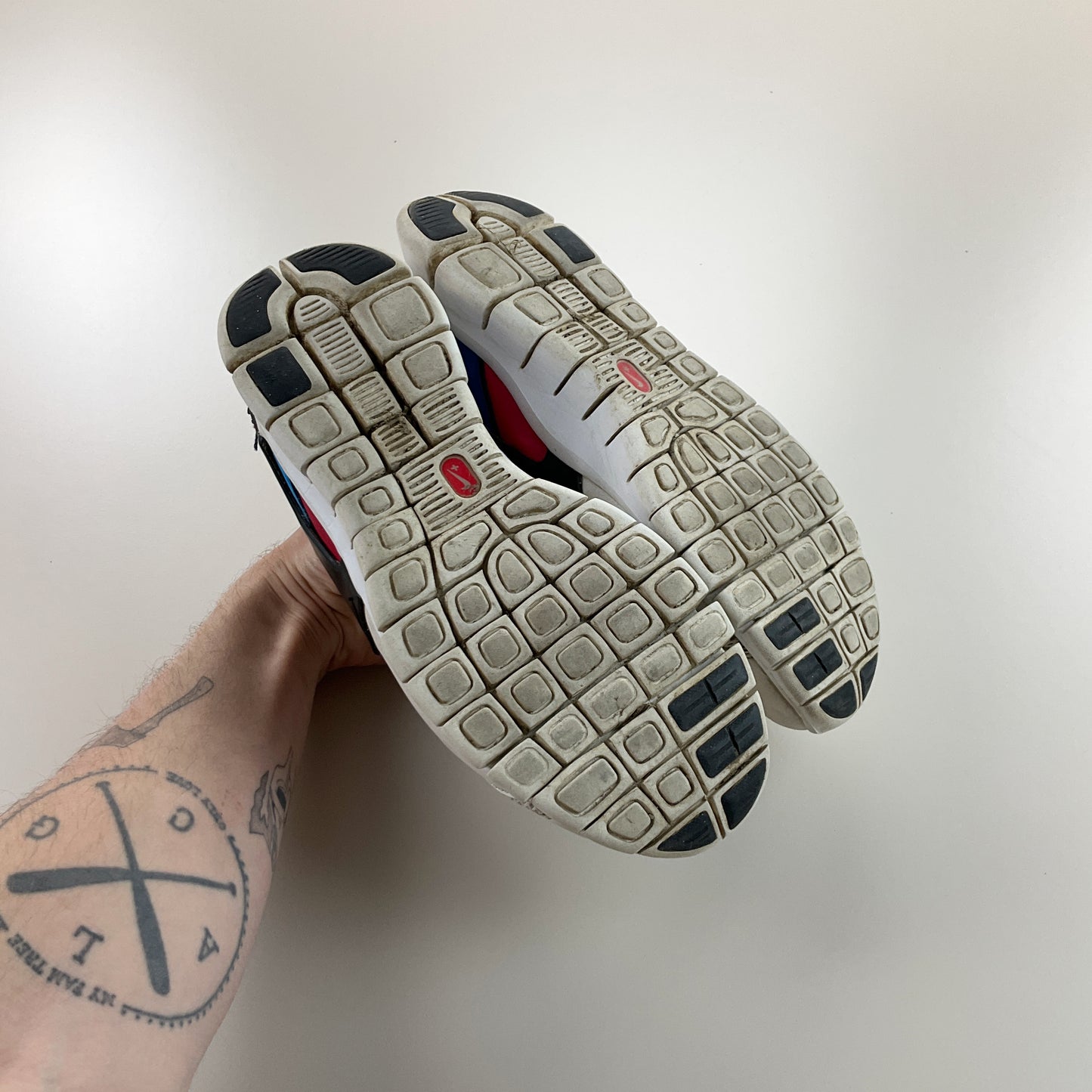 Nike Hurricanes Sneaker - EU 44-NIKE-olesstore-vintage-secondhand-shop-austria-österreich