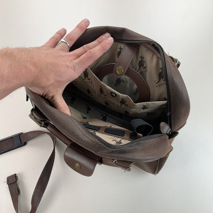 Kangol 00s Leder Tasche-KANGOL-olesstore-vintage-secondhand-shop-austria-österreich