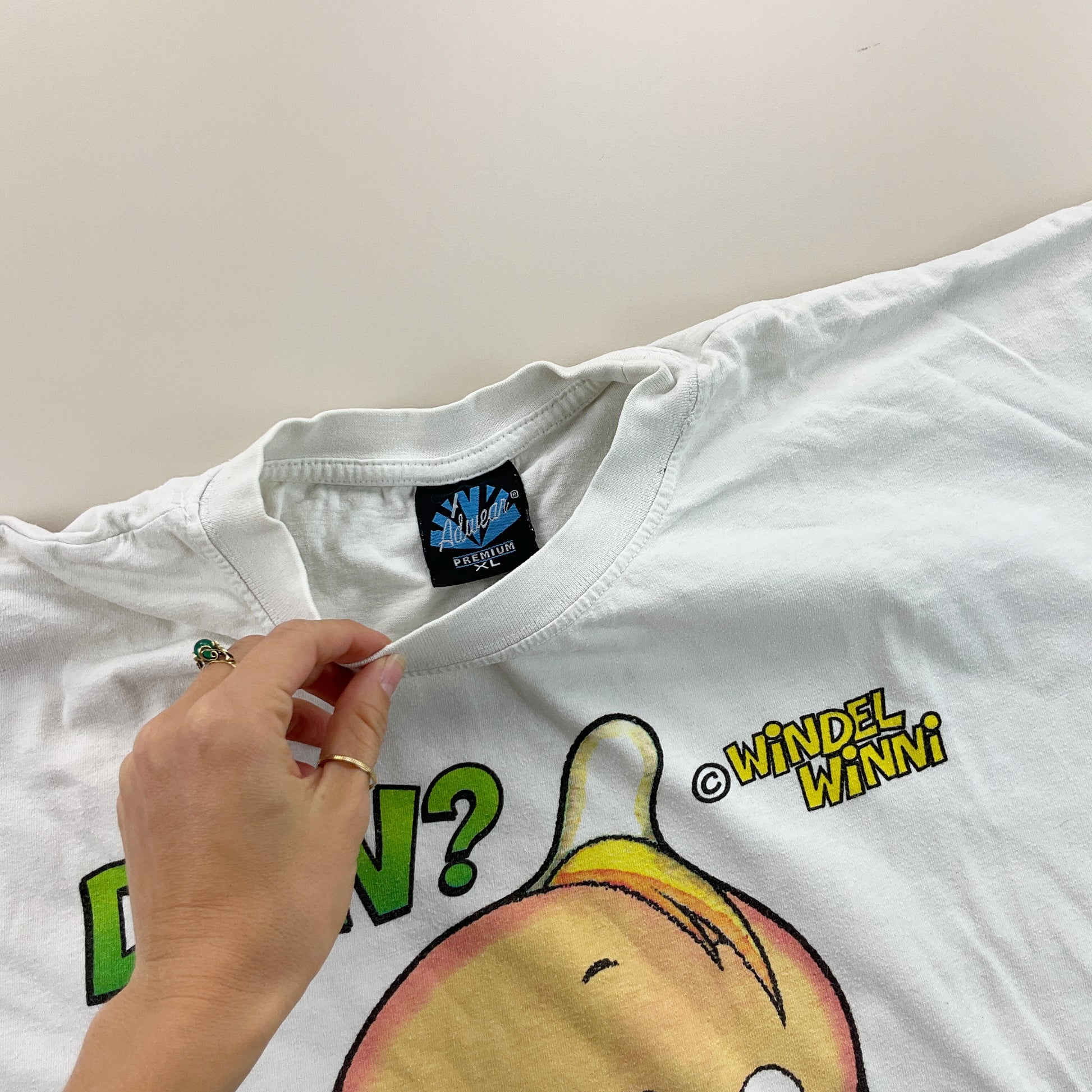 Windel Winni Graphic T-Shirt - XL-WINDEL WINNI-olesstore-vintage-secondhand-shop-austria-österreich