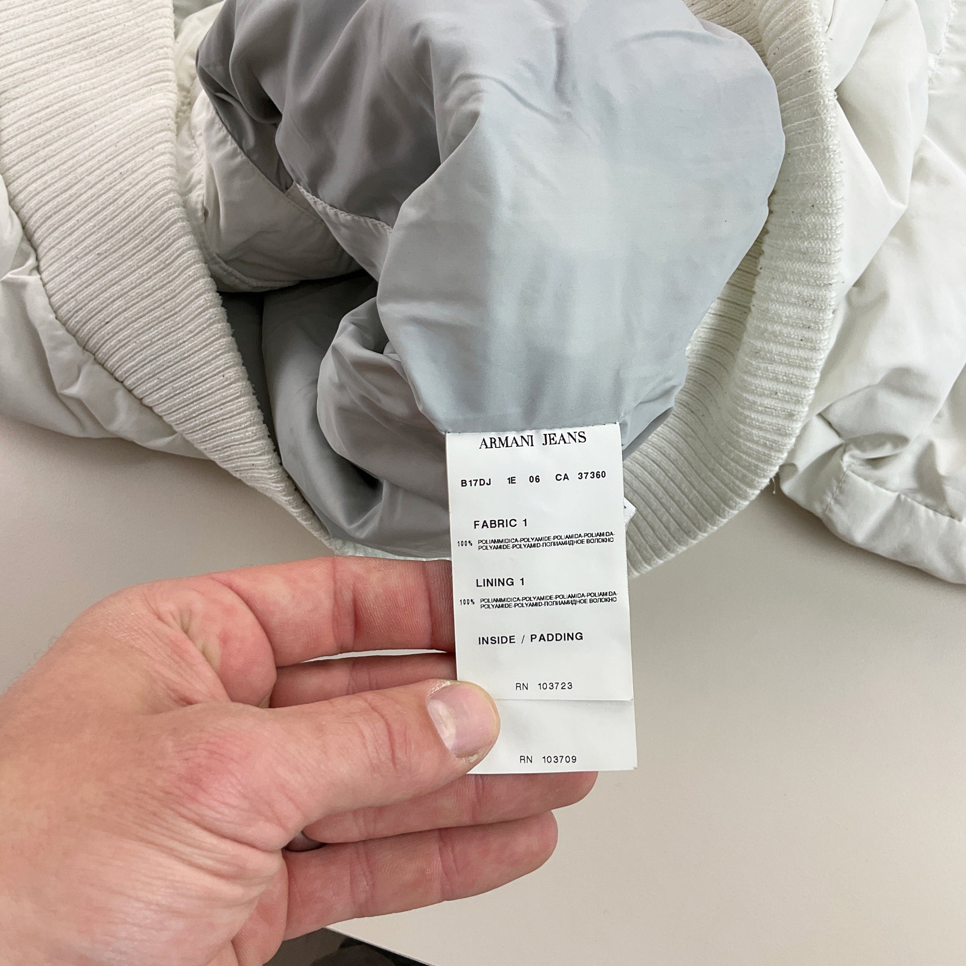 Armani Jeans gefütterte Jacke - XL-ARMANI JEANS-olesstore-vintage-secondhand-shop-austria-österreich