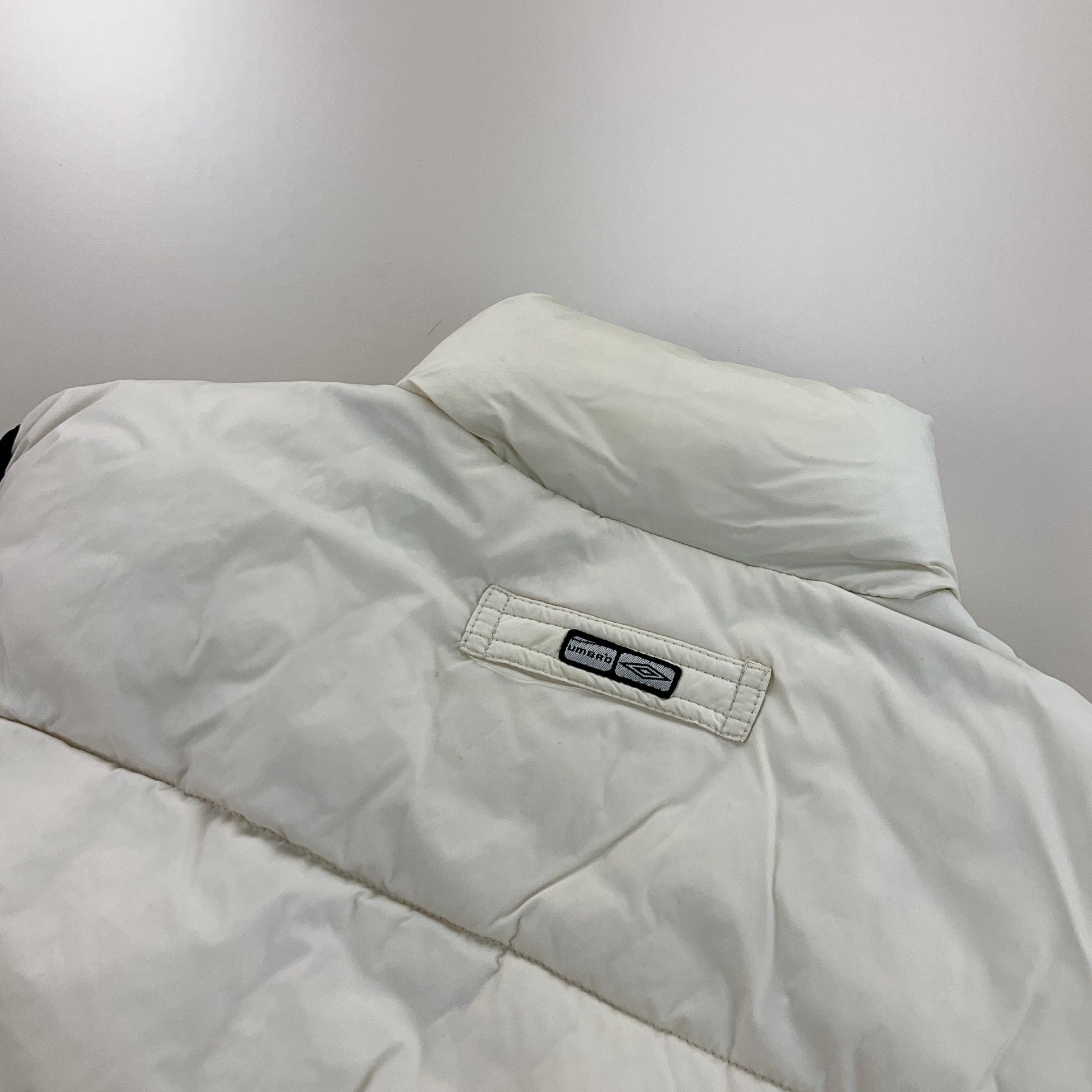 Umbro 00s Puffer Gilet - Small-UMBRO-olesstore-vintage-secondhand-shop-austria-österreich