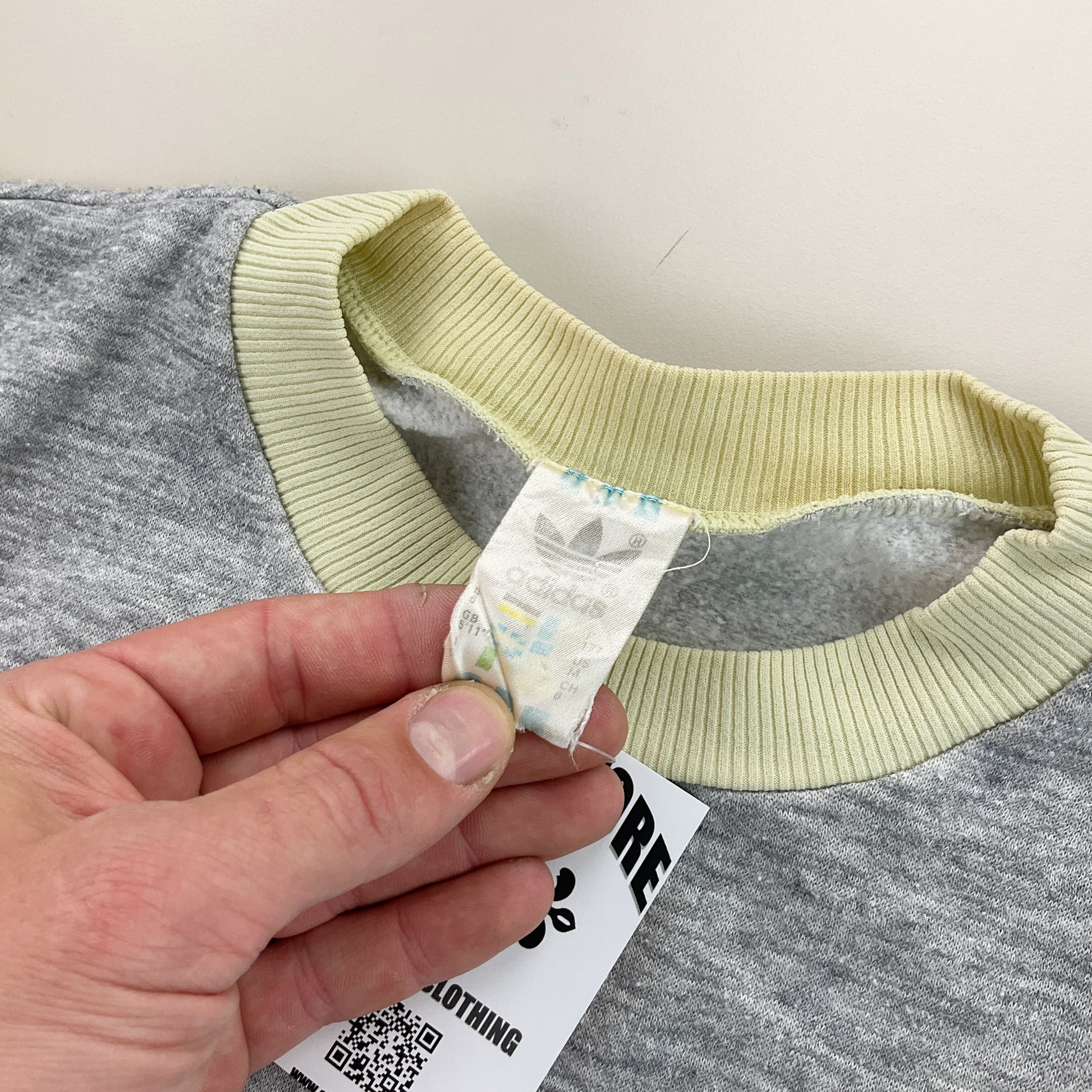 Adidas 80s Trefoil Sweatshirt - Medium-ADIDAS-olesstore-vintage-secondhand-shop-austria-österreich