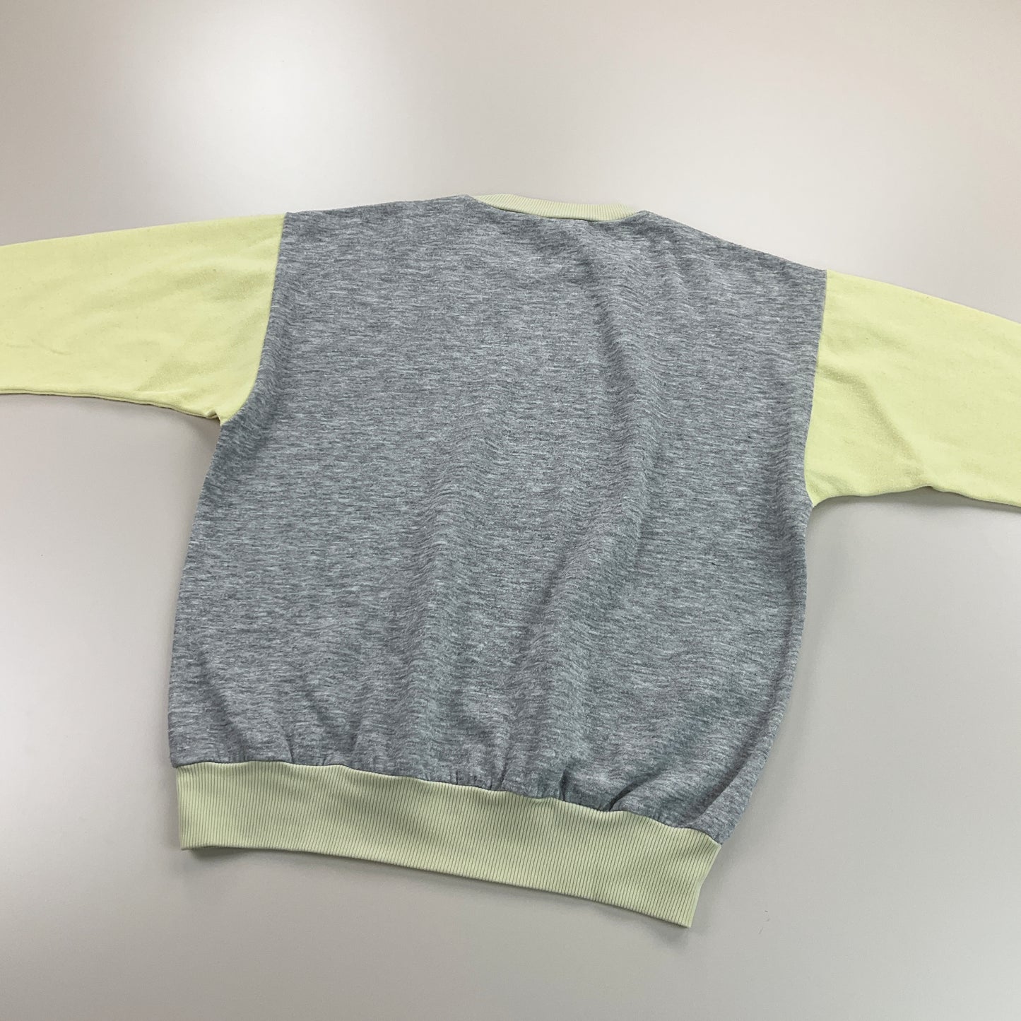 Adidas 80s Trefoil Sweatshirt - Medium-ADIDAS-olesstore-vintage-secondhand-shop-austria-österreich