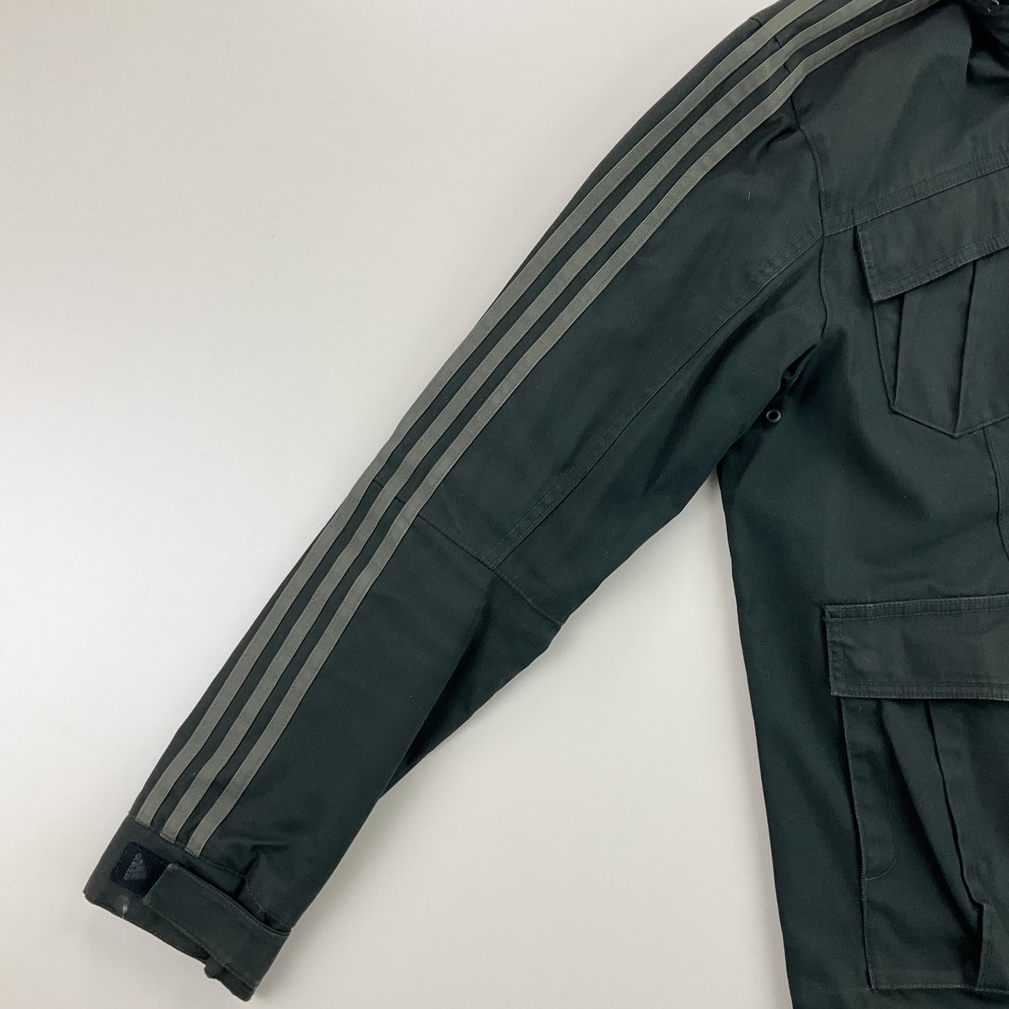 Adidas 00s schwere Outdoor Jacke - Medium-ADIDAS-olesstore-vintage-secondhand-shop-austria-österreich