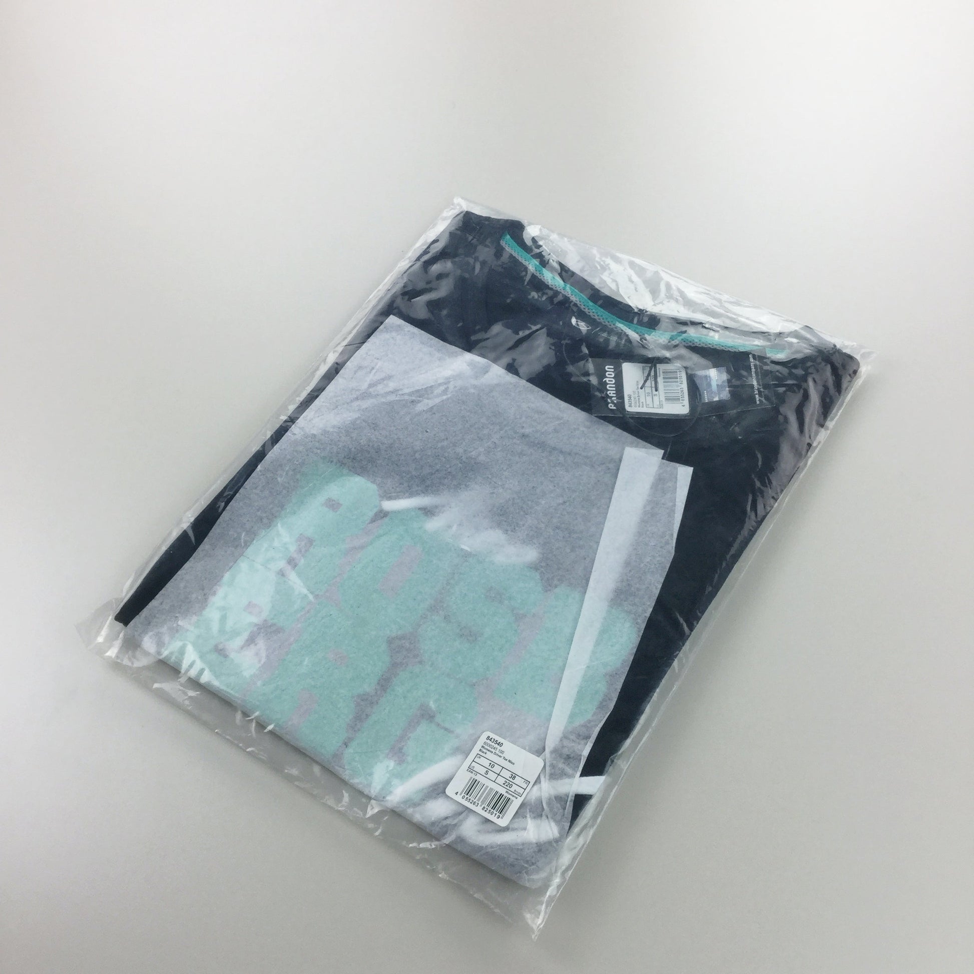 Mercedes AMG Petronas Formula 1 T-Shirt - Women/S-olesstore-vintage-secondhand-shop-austria-österreich