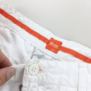Hugo Boss Shorts - Medium-HUGO BOSS-olesstore-vintage-secondhand-shop-austria-österreich