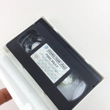 Load image into Gallery viewer, Free Willy 1993 VHS-olesstore-vintage-secondhand-shop-austria-österreich